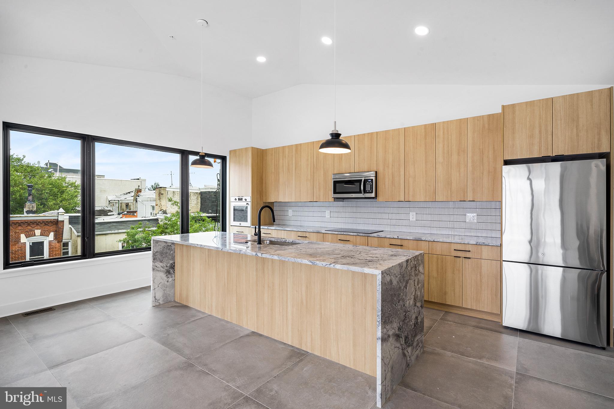 FISHTOWN - Residential Lease