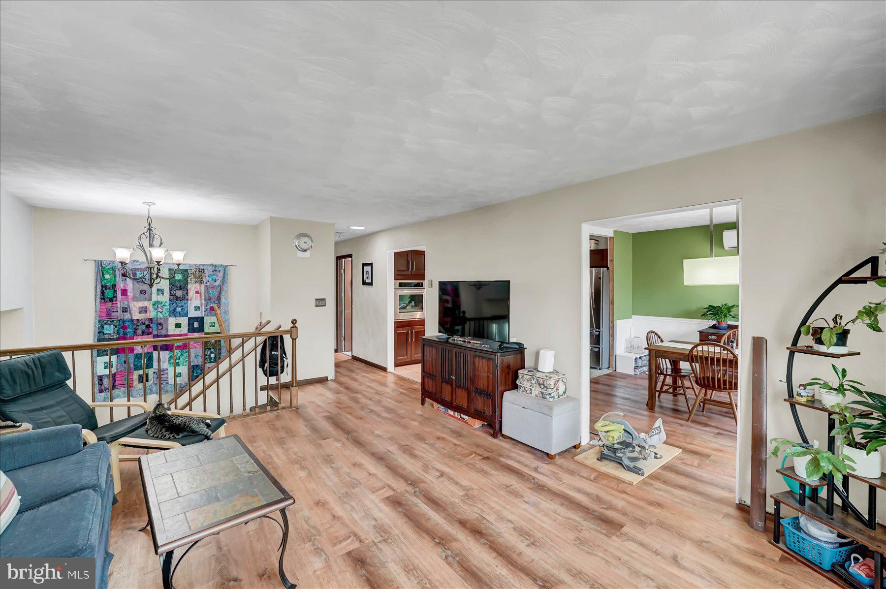 OAKWOOD - Residential