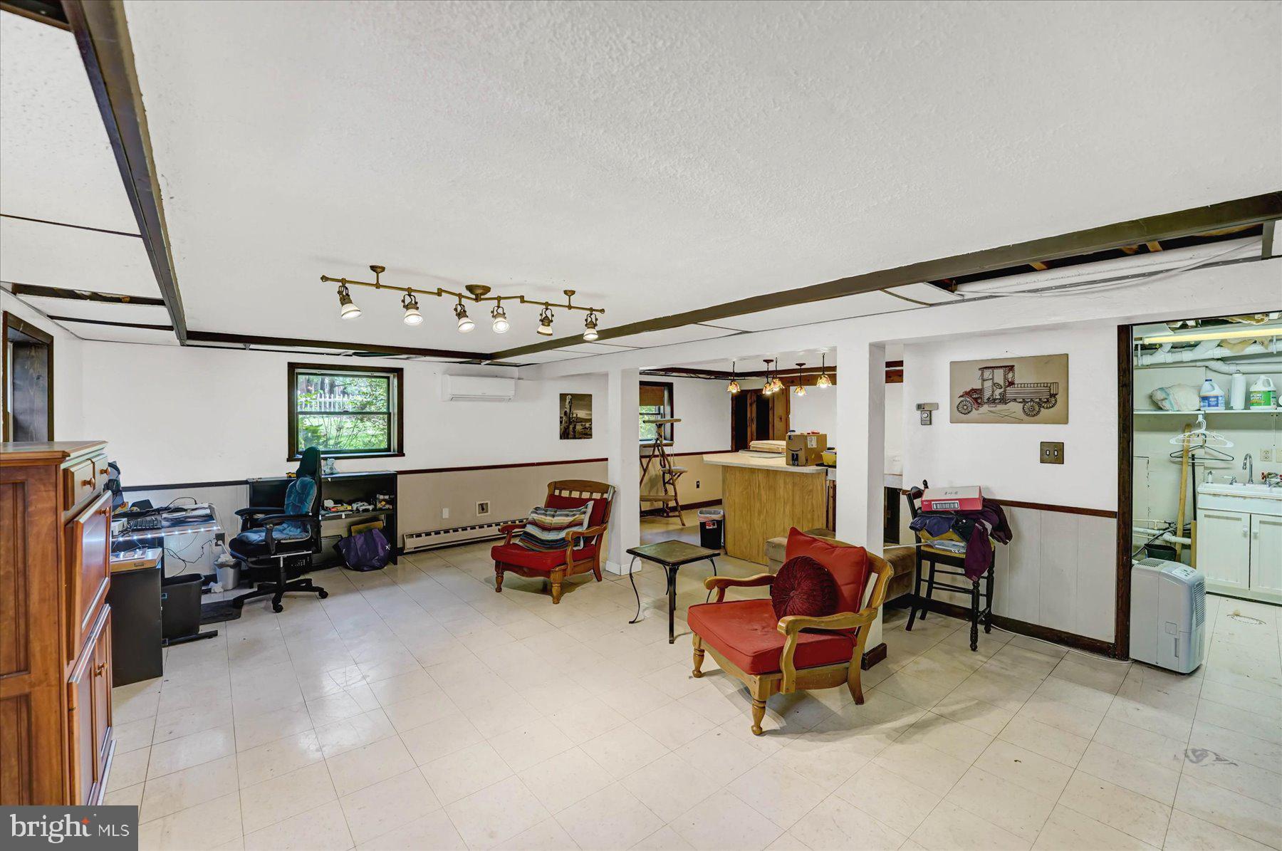 OAKWOOD - Residential