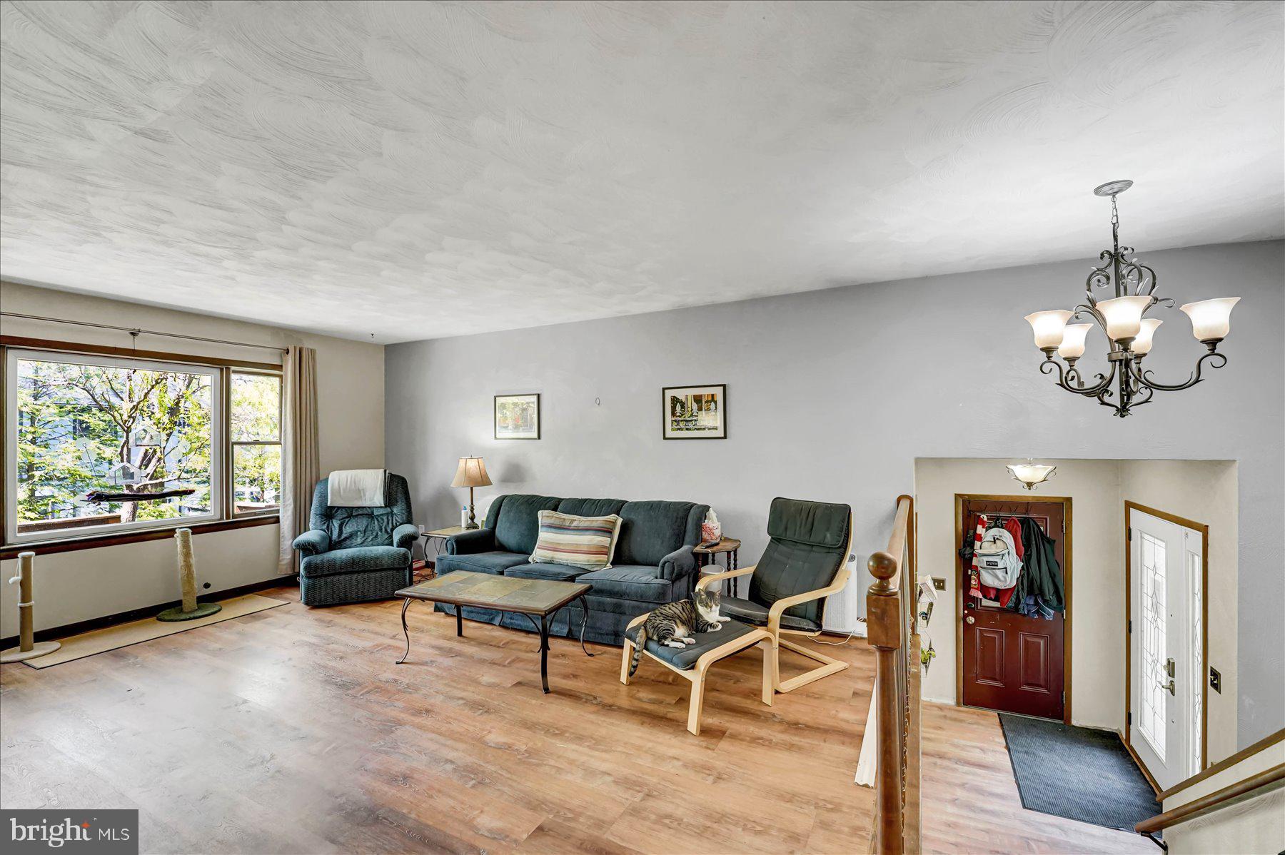 OAKWOOD - Residential