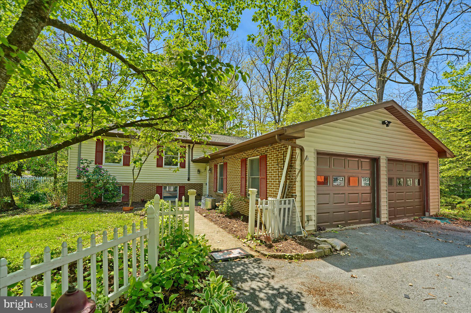 OAKWOOD - Residential
