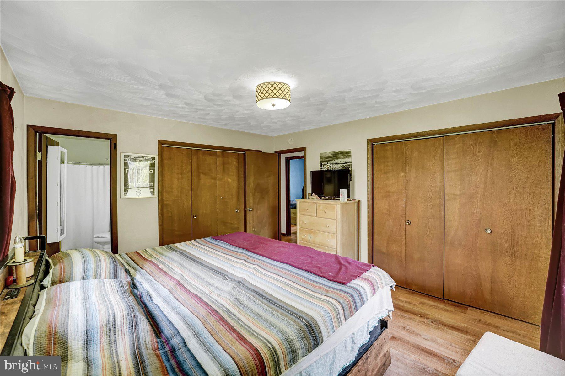 OAKWOOD - Residential