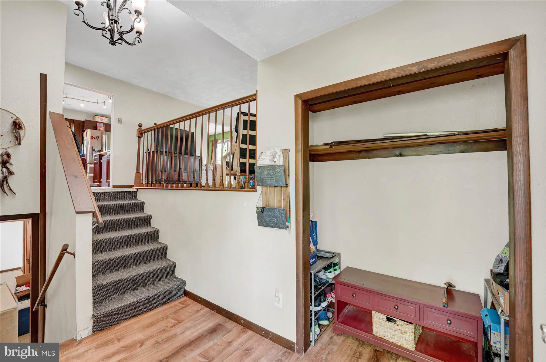OAKWOOD - Residential