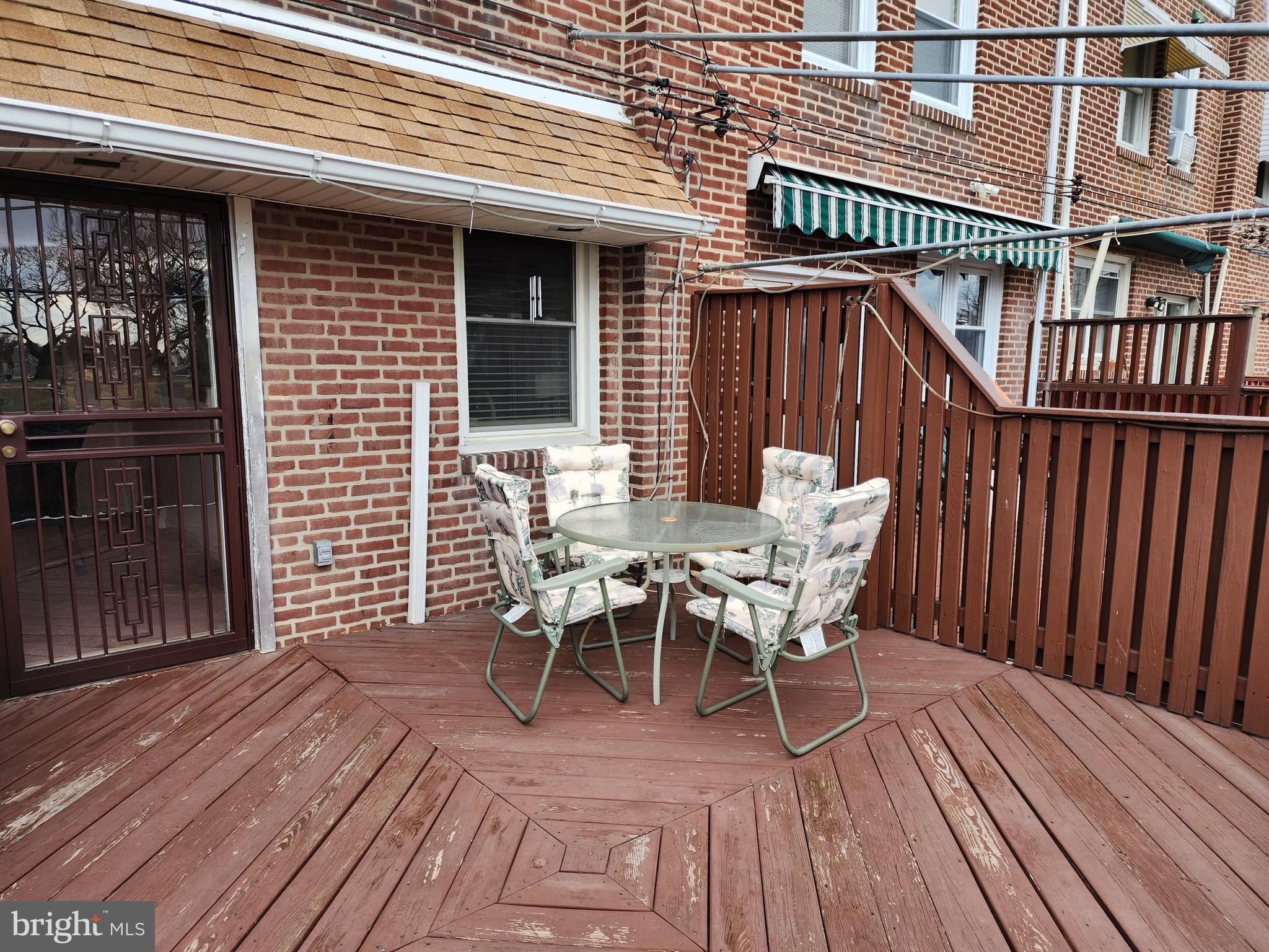 MAYFAIR (WEST) - Residential