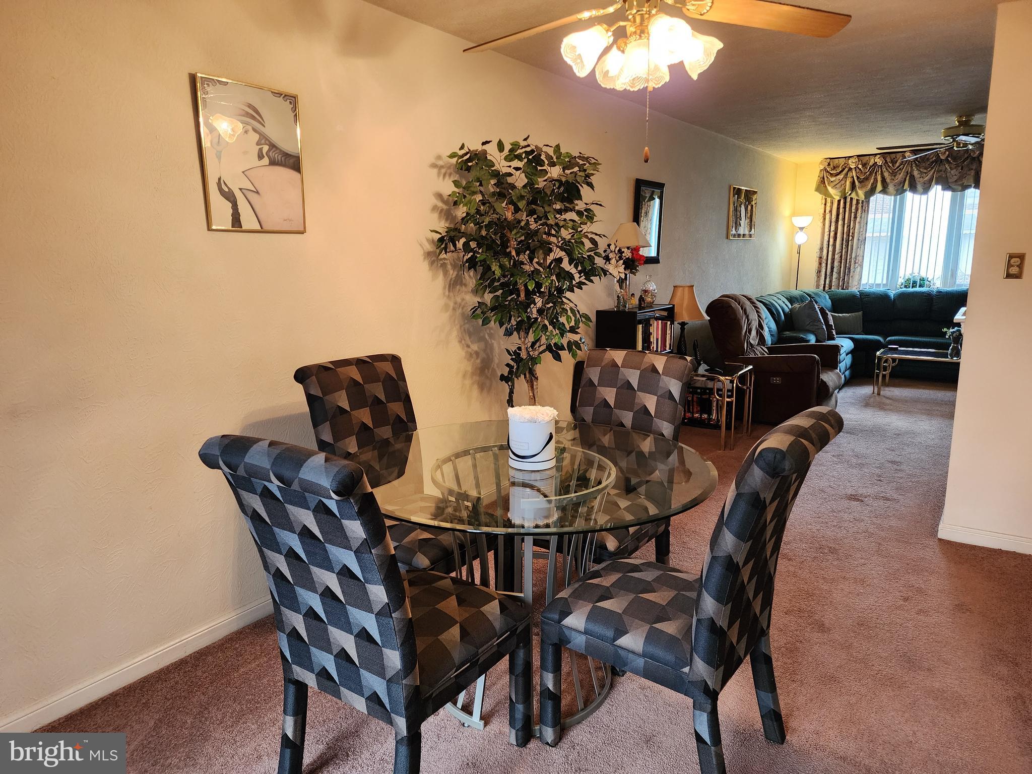 MAYFAIR (WEST) - Residential