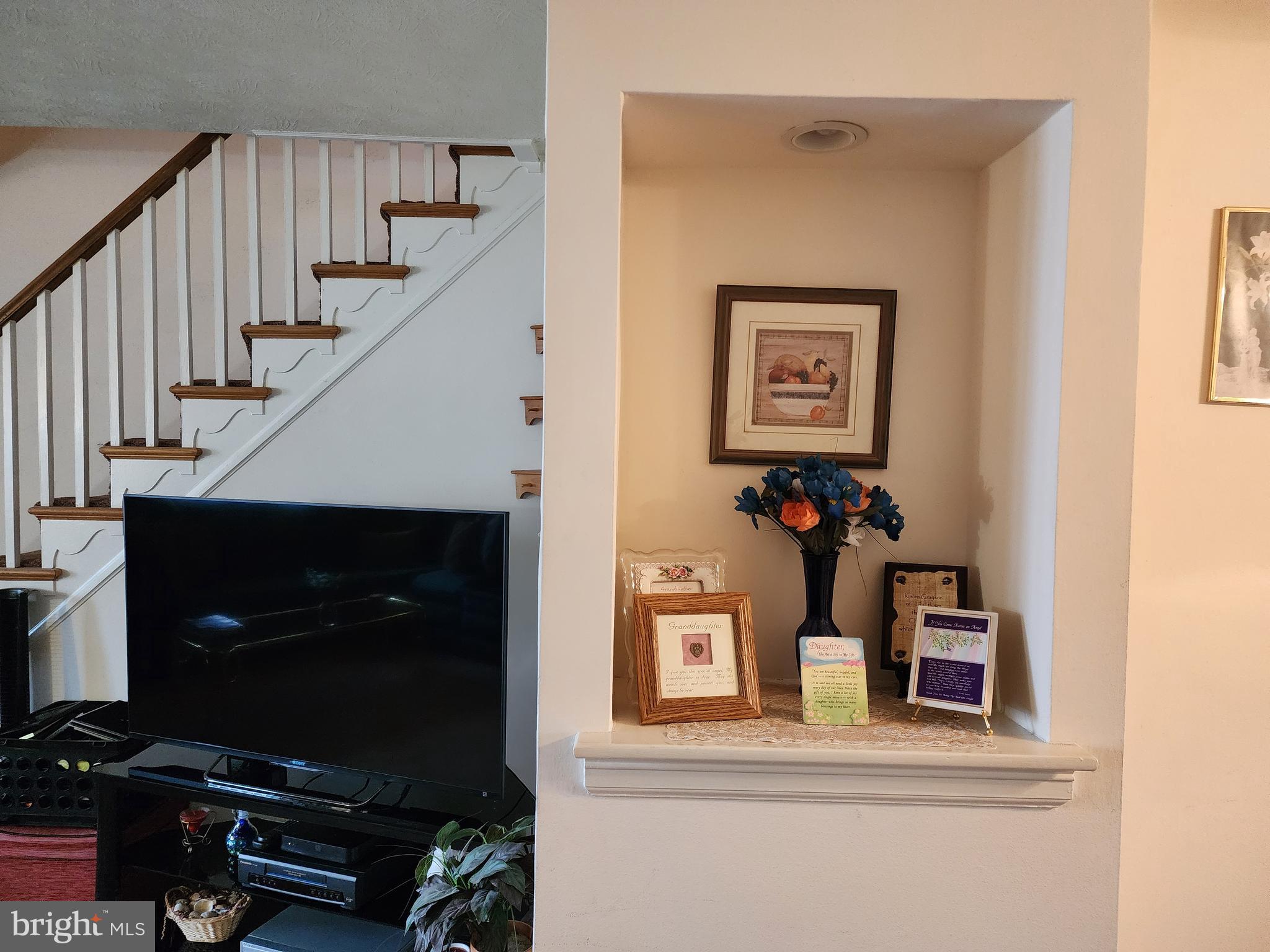 MAYFAIR (WEST) - Residential