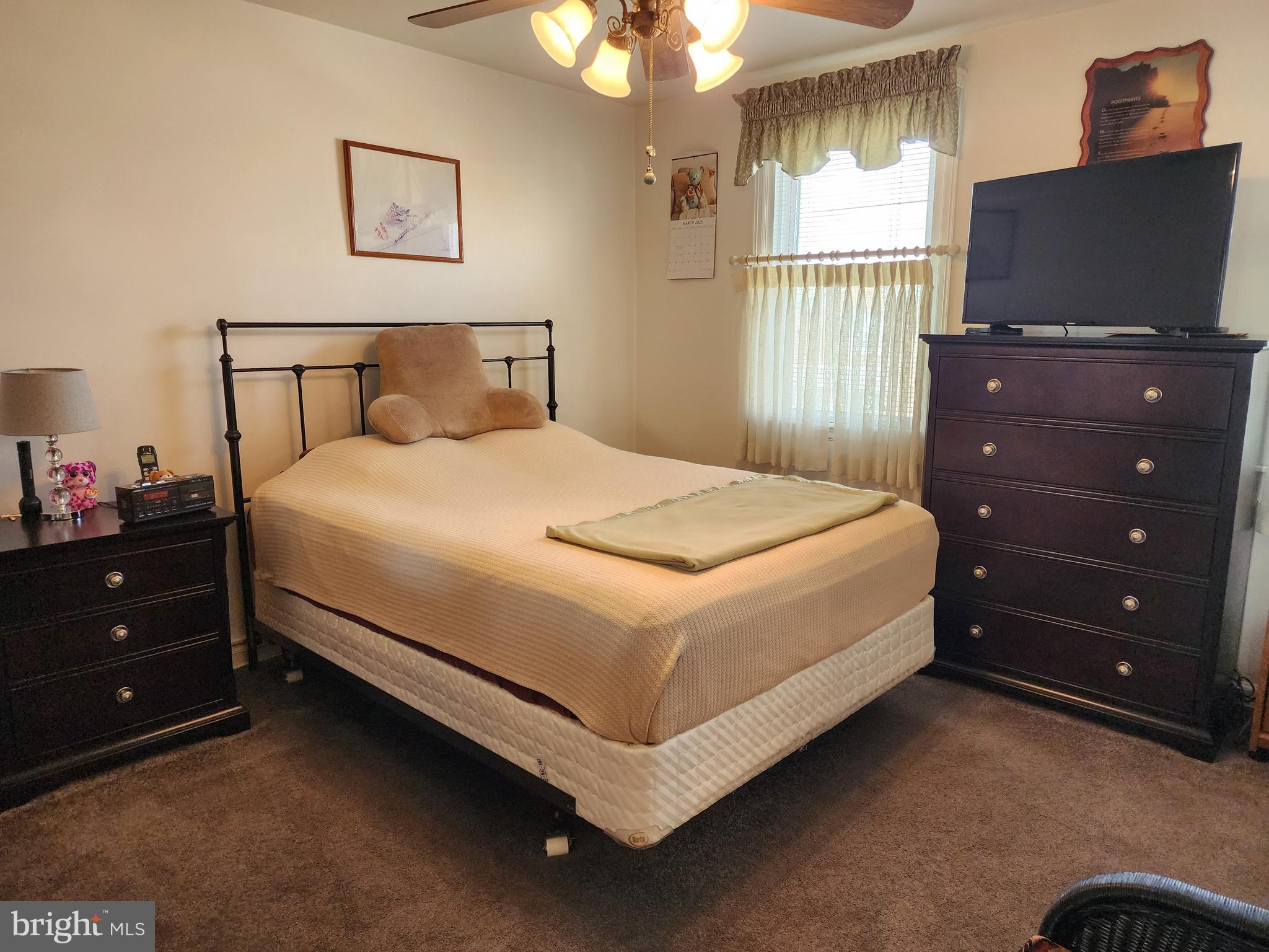 MAYFAIR (WEST) - Residential