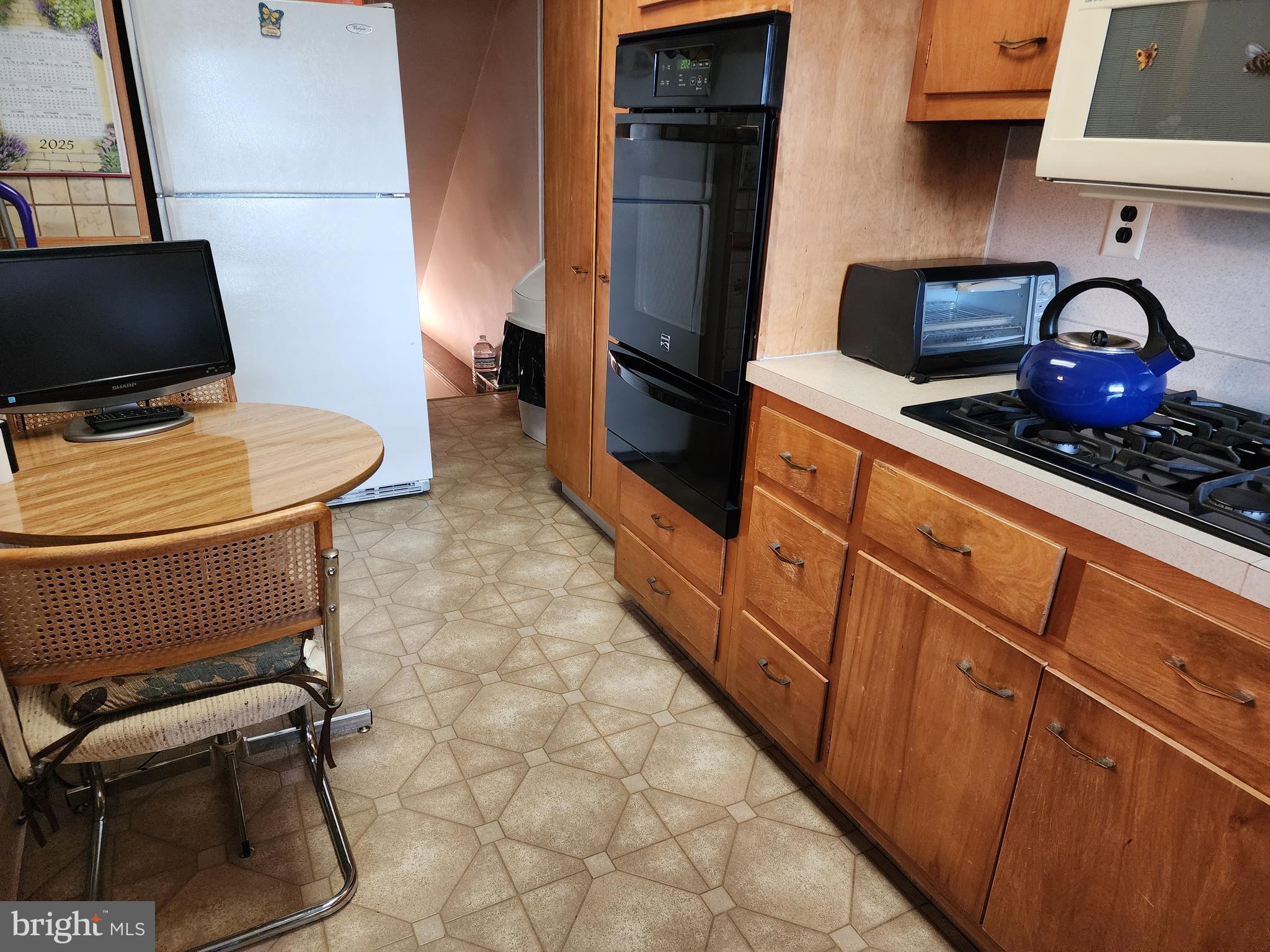 MAYFAIR (WEST) - Residential