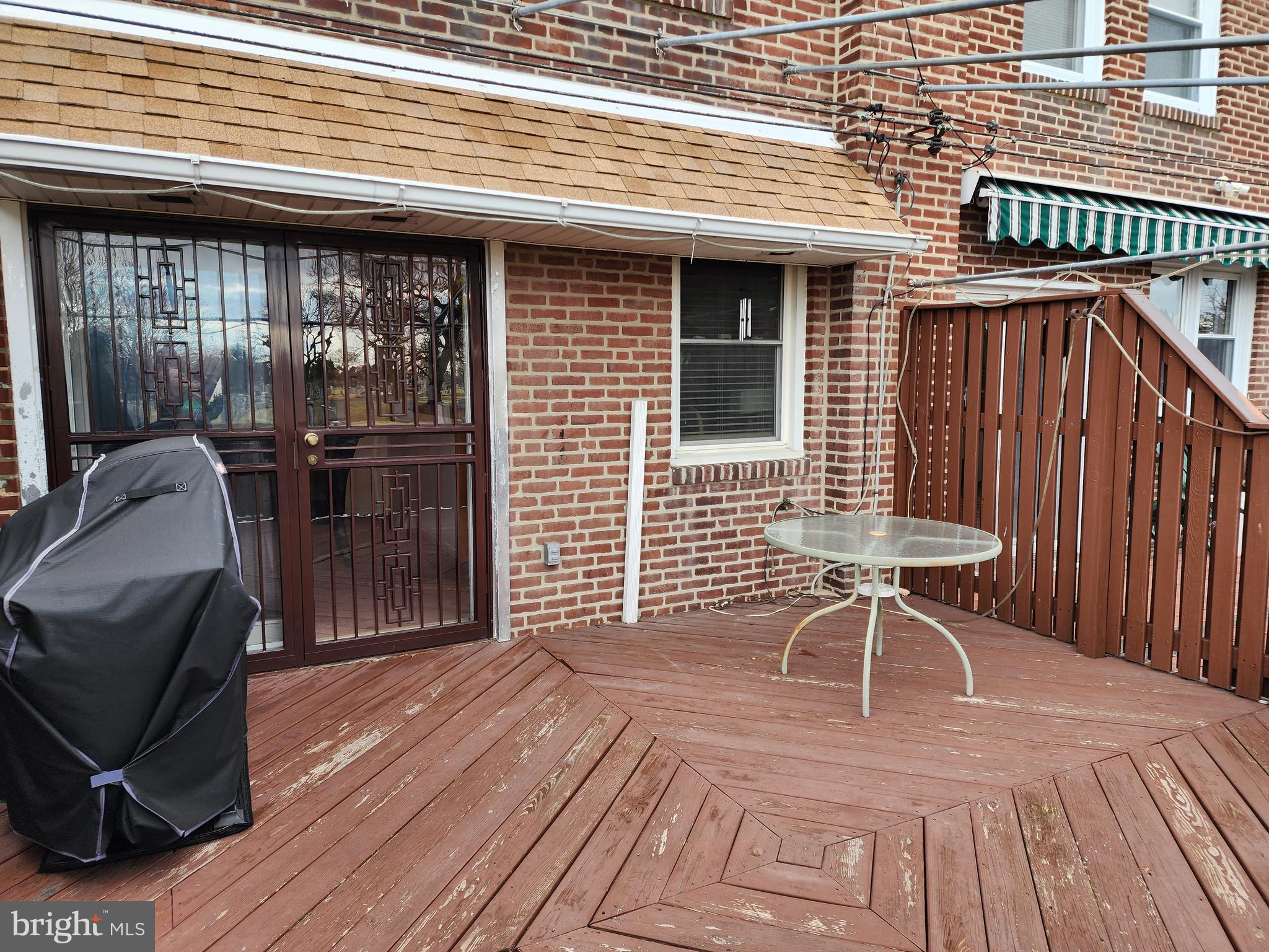 MAYFAIR (WEST) - Residential