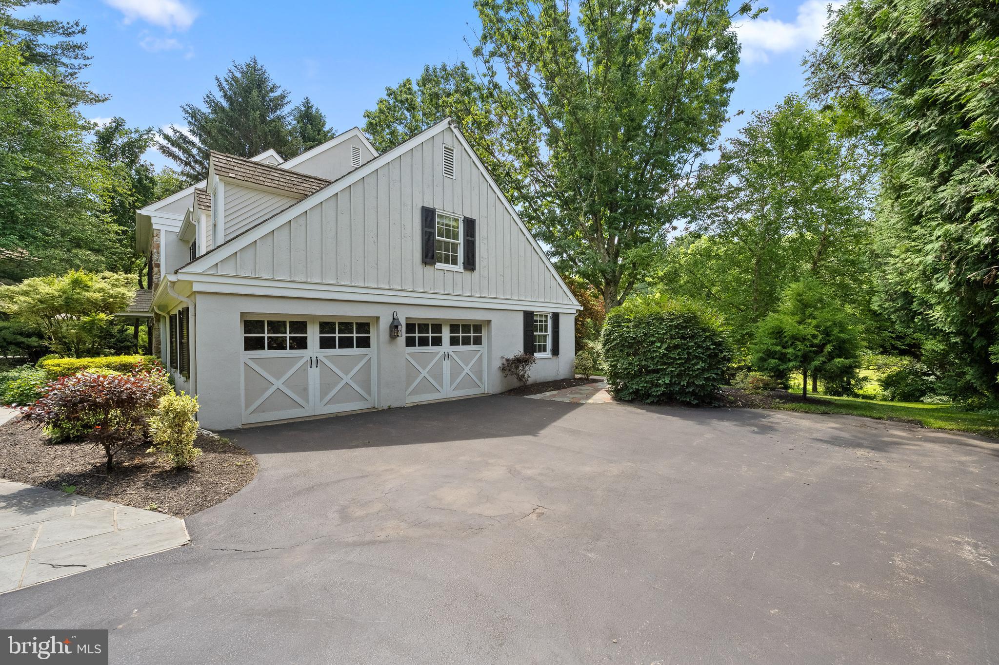 RAVENSCLIFF - Residential