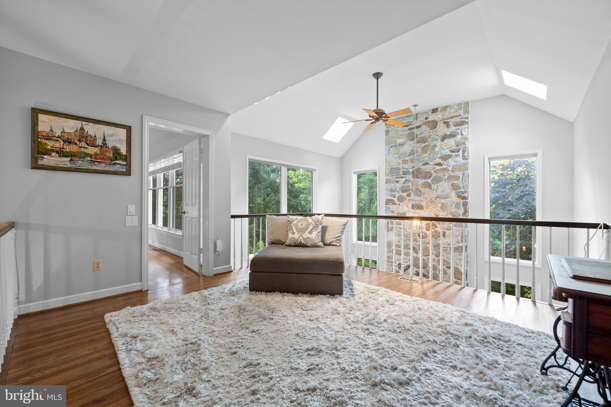 RAVENSCLIFF - Residential