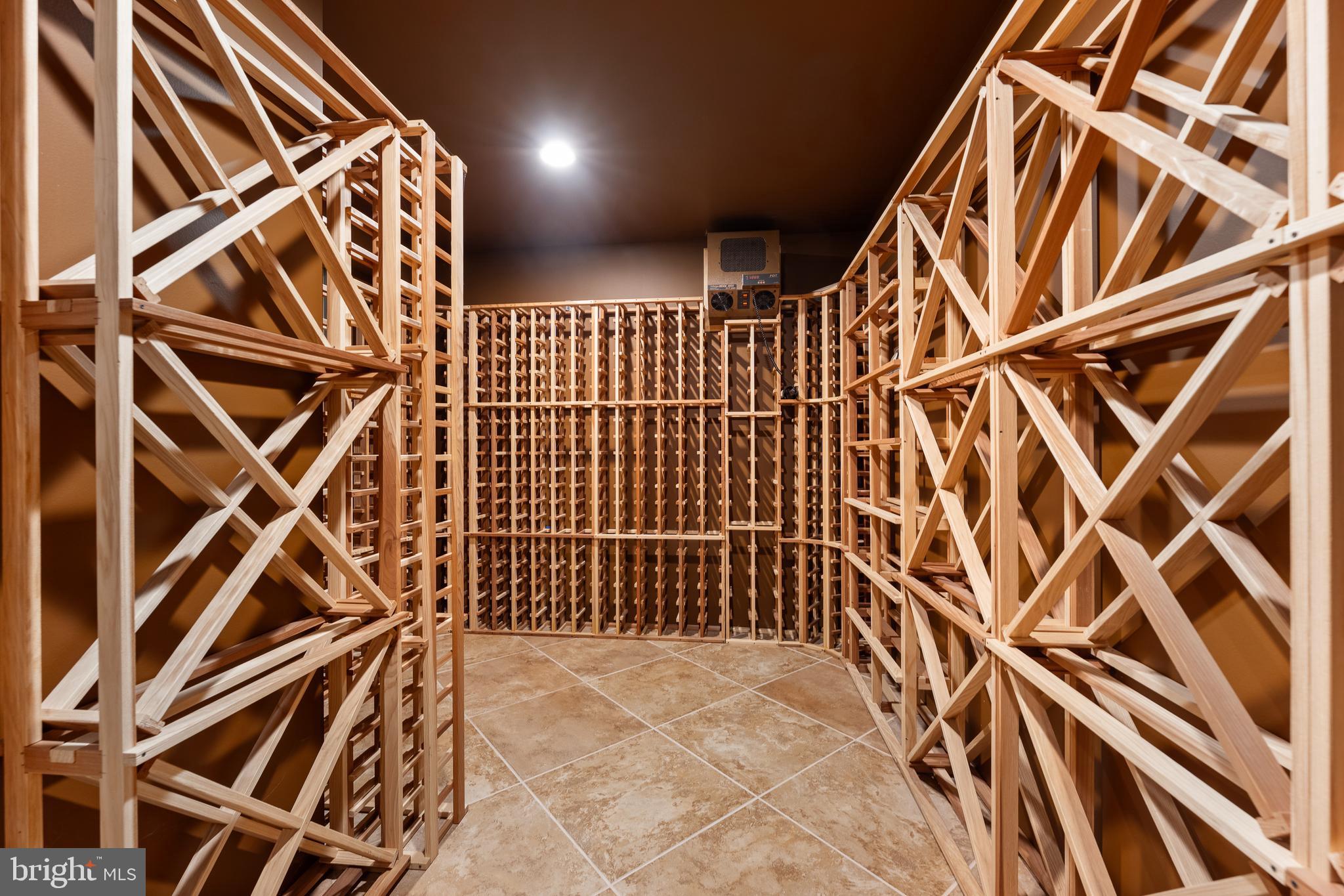 RAVENSCLIFF - Residential