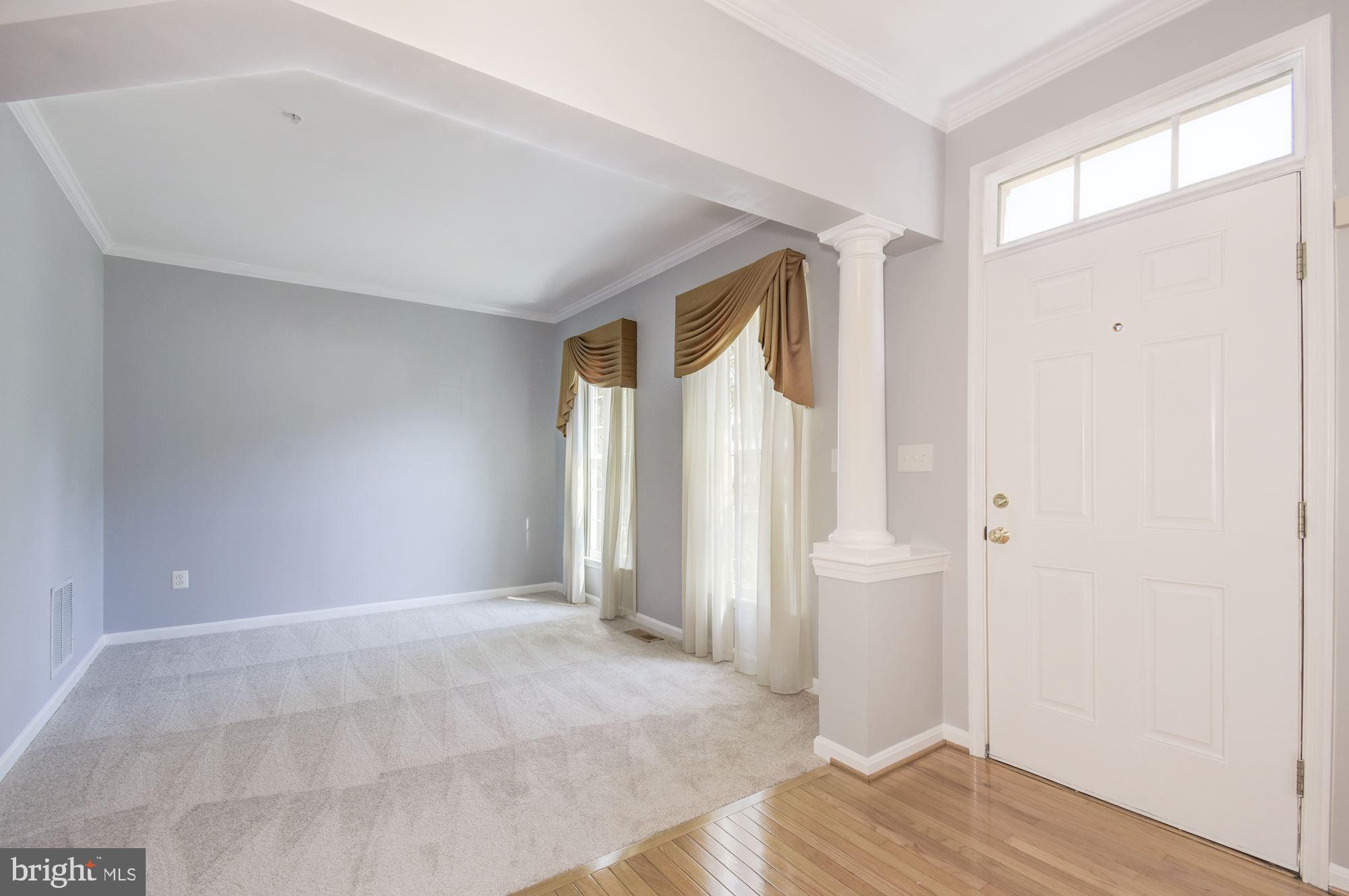 FOX RUN - Residential