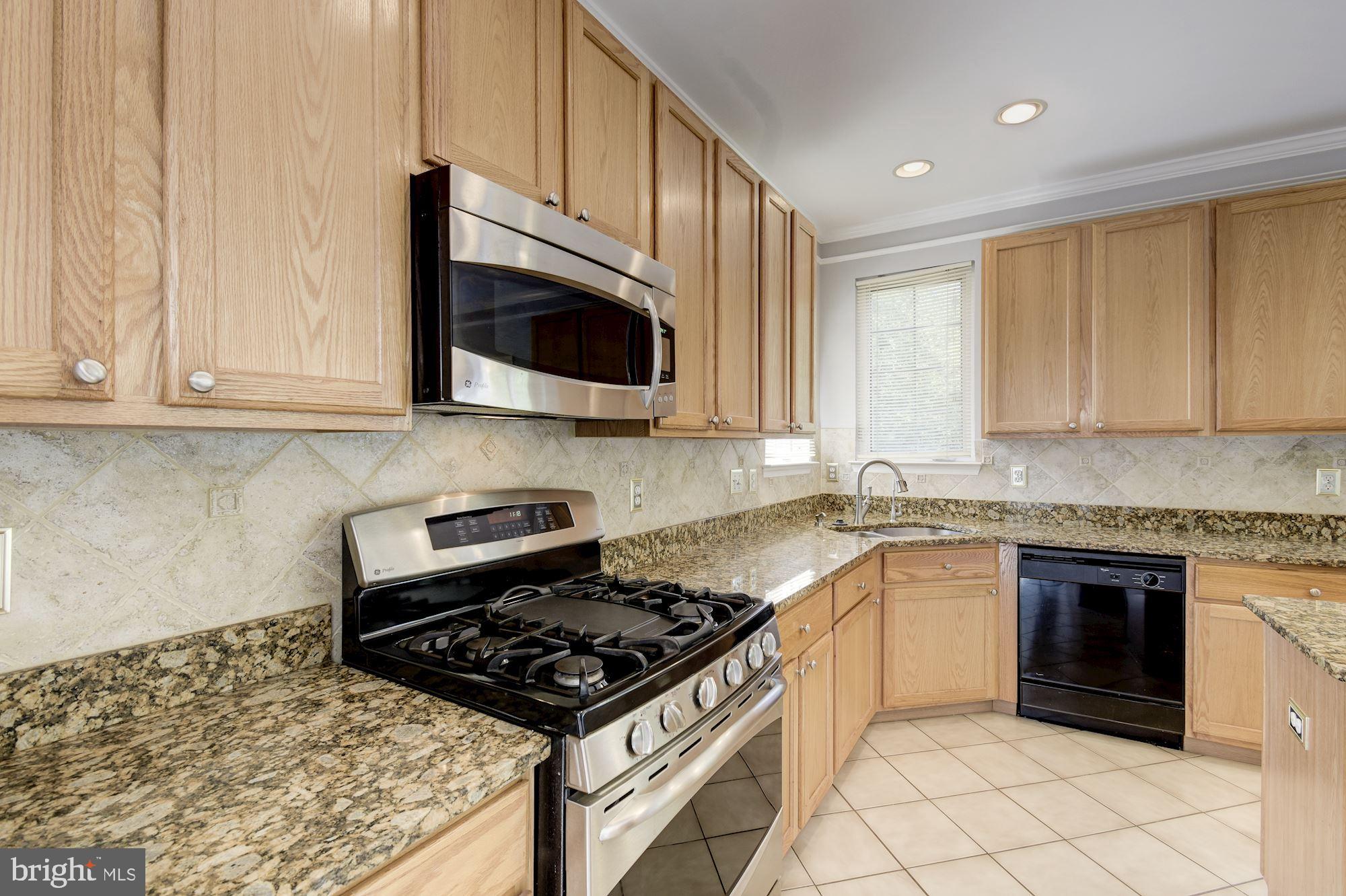 FOX RUN - Residential