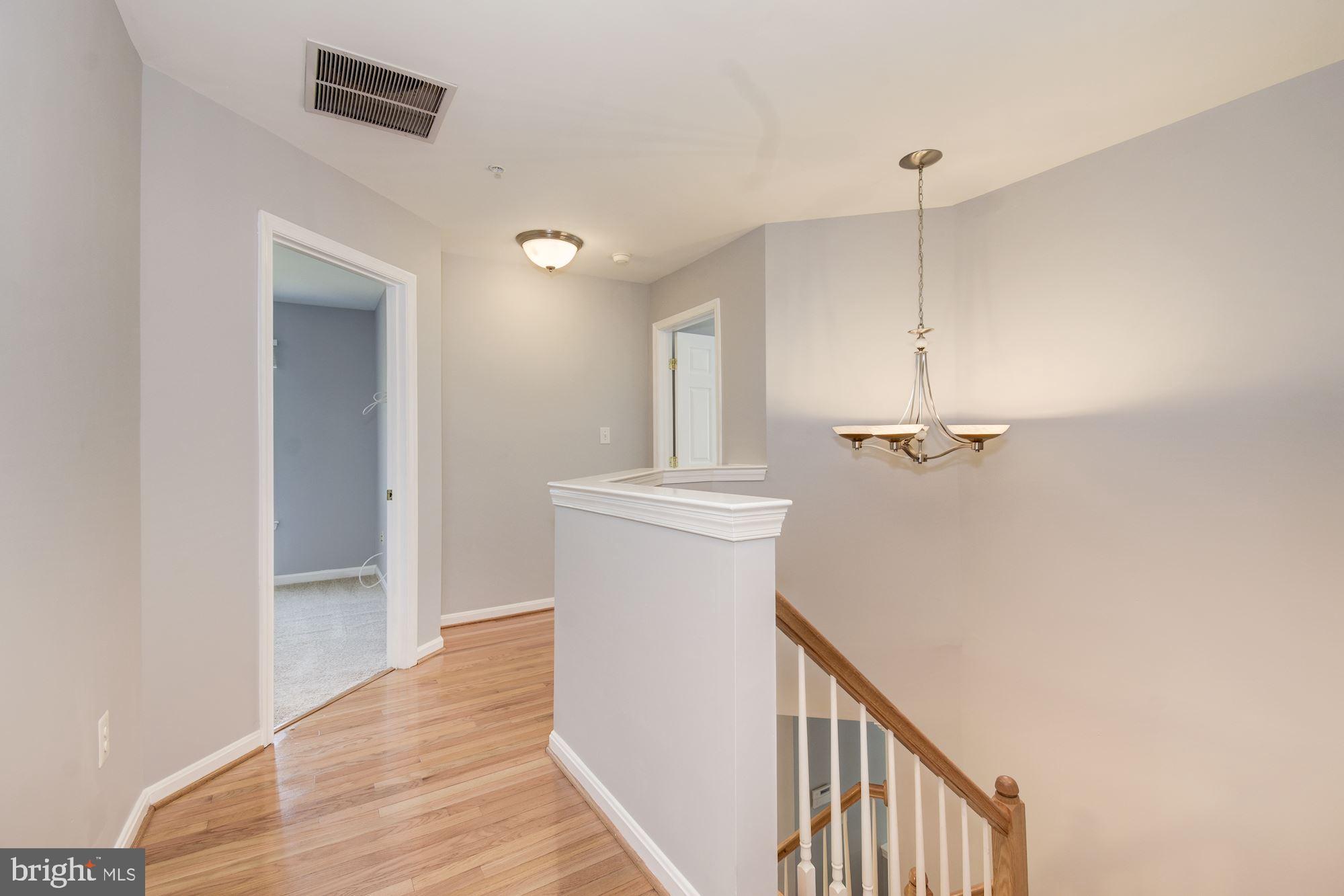 FOX RUN - Residential