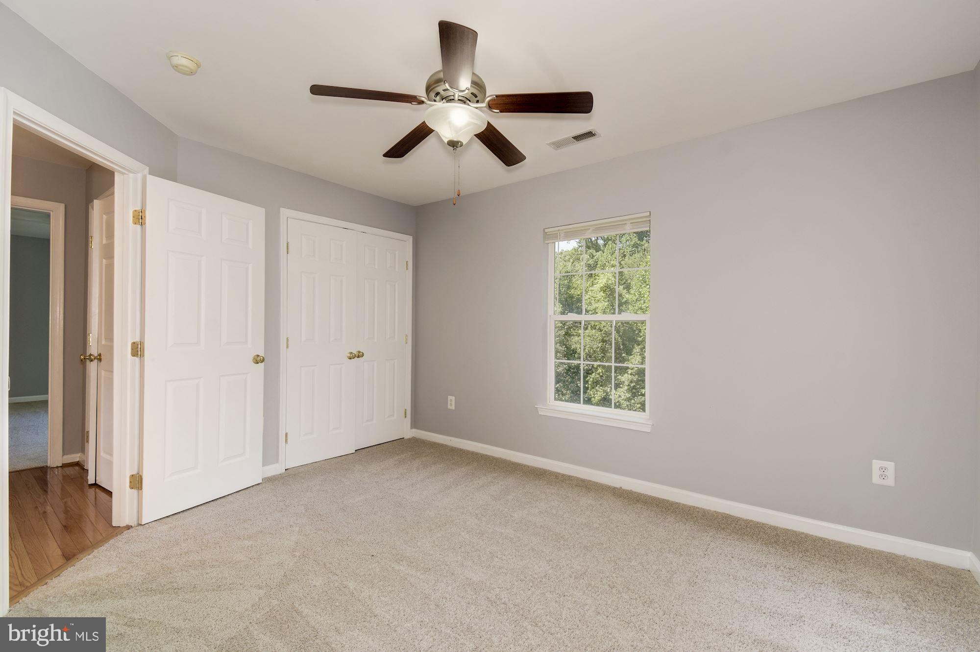 FOX RUN - Residential