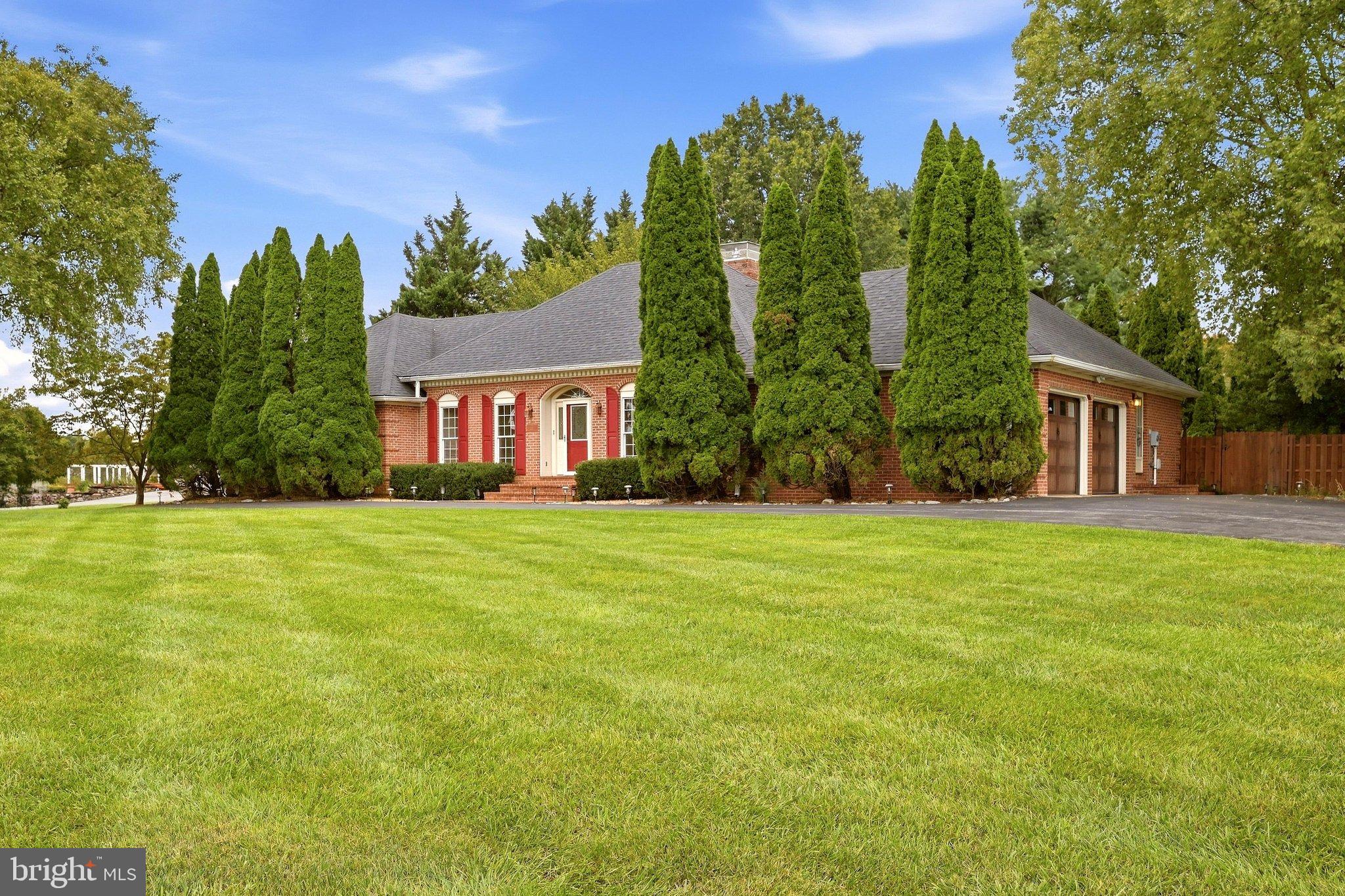 323 EASTLAND DRIVE