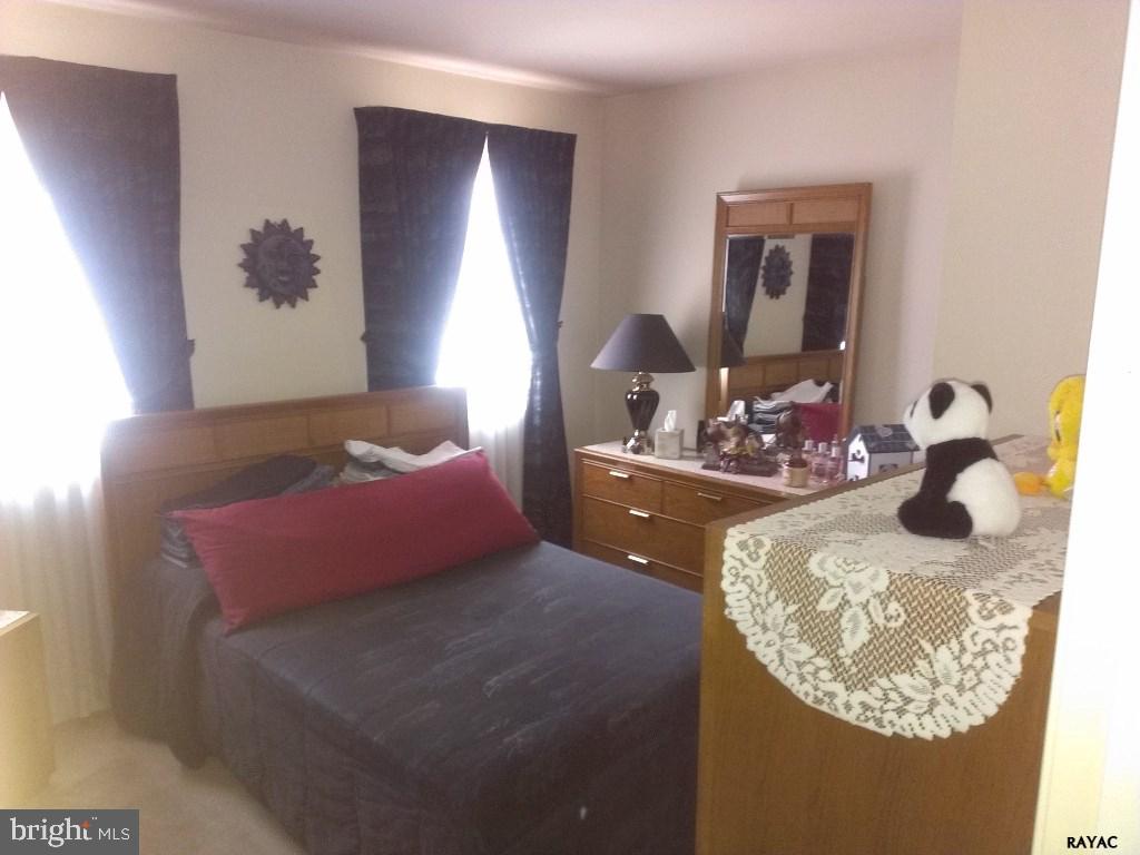 PHEASANT RIDGE - Residential