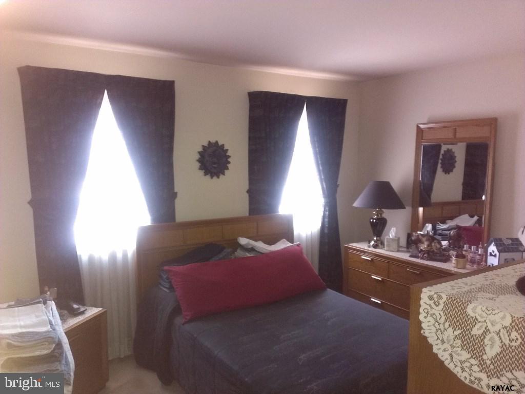 PHEASANT RIDGE - Residential