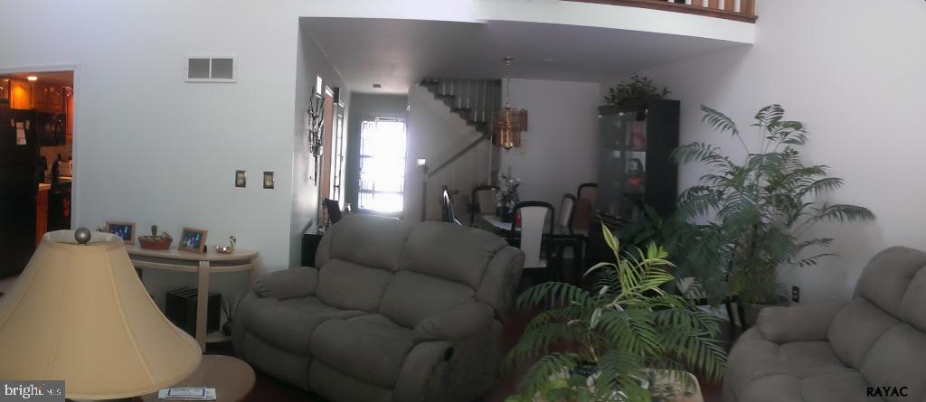 PHEASANT RIDGE - Residential