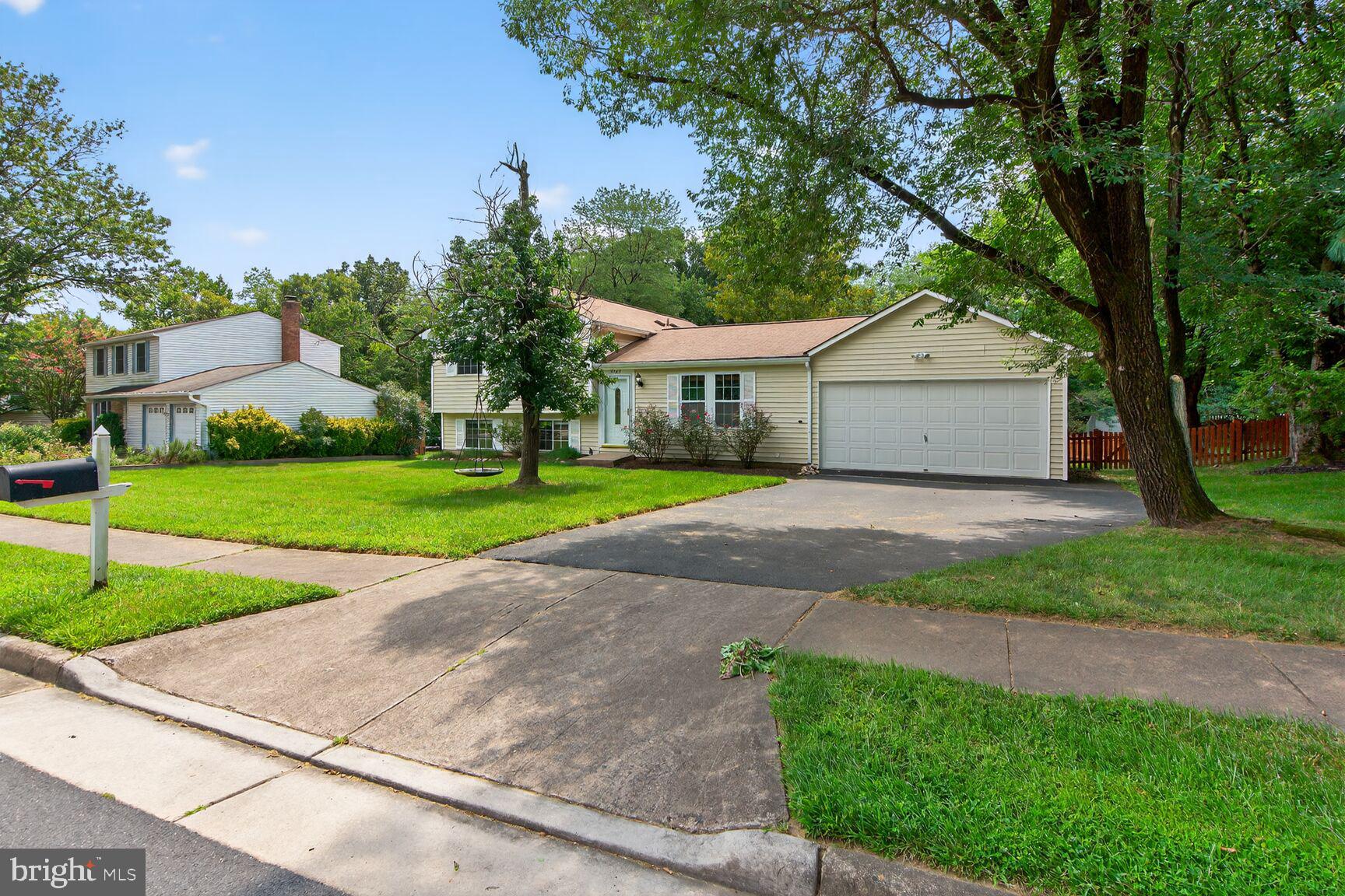8763 COLD PLAIN COURT