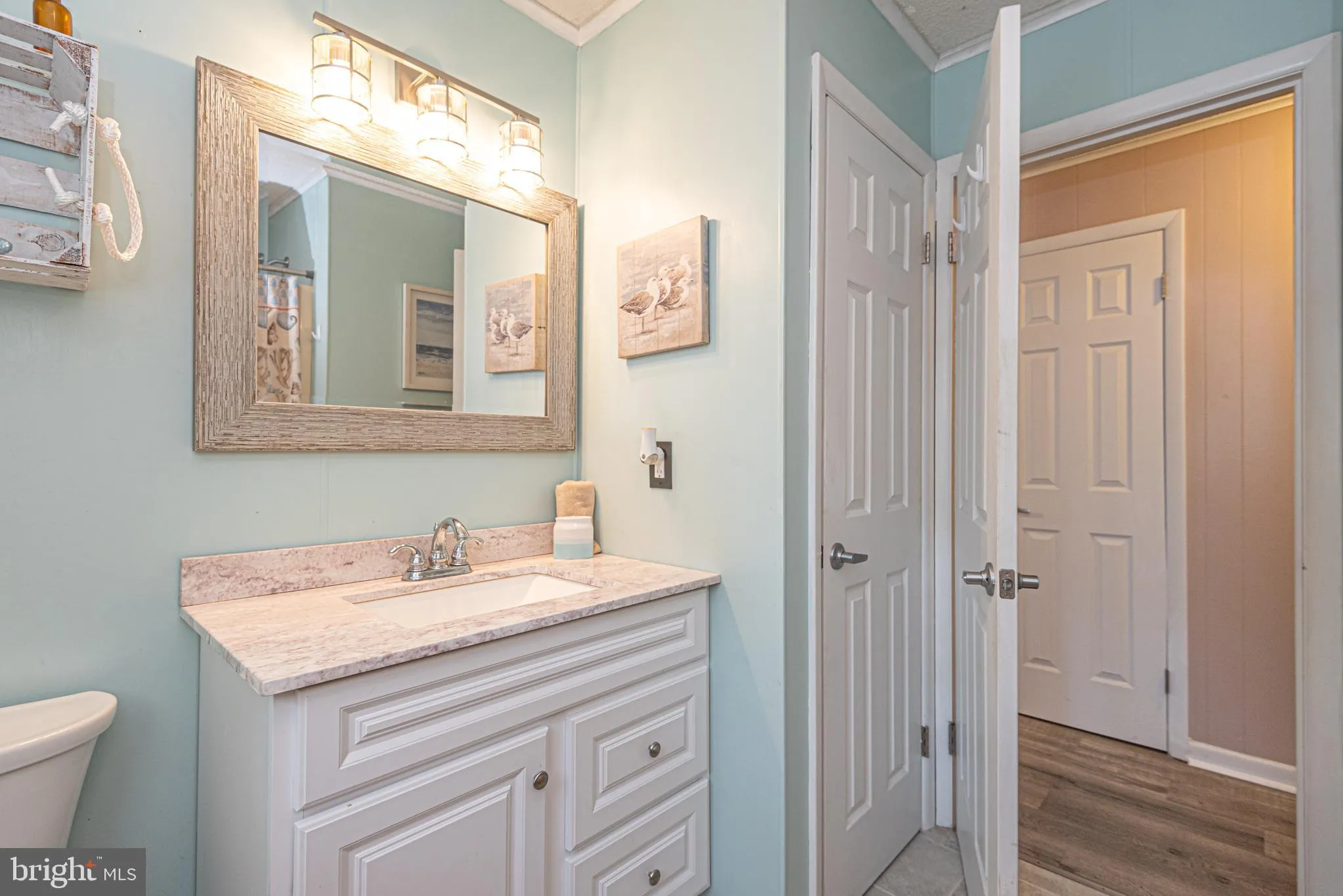 Ocean View, Delaware 19970, United States, 3 Bedrooms Bedrooms, ,2 BathroomsBathrooms,Residential,Active,180271