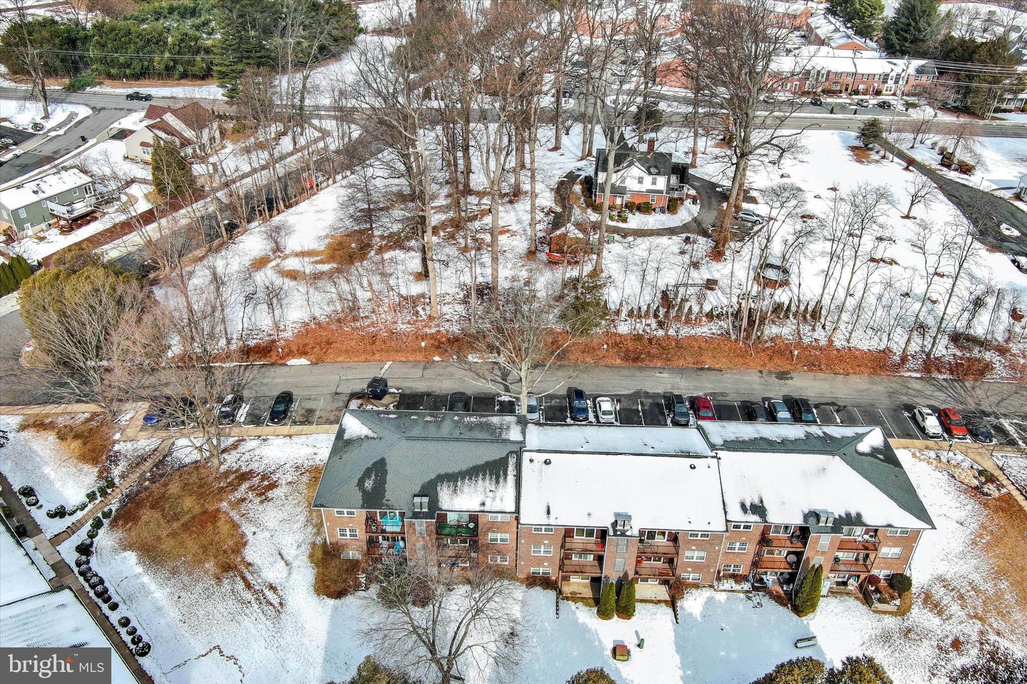 HICKORY HILLS CONDOMINIUMS - Residential