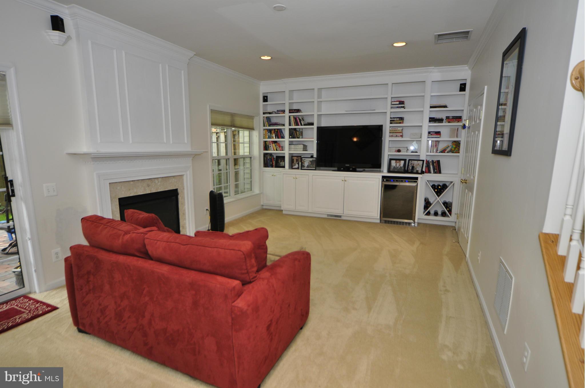 STONEGATE - Residential