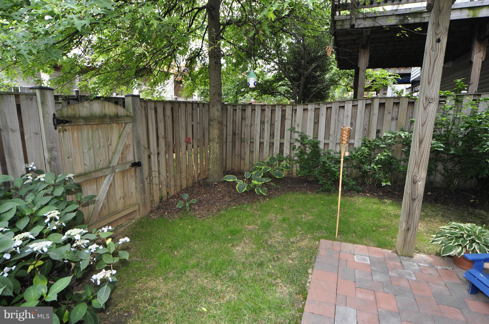 STONEGATE - Residential