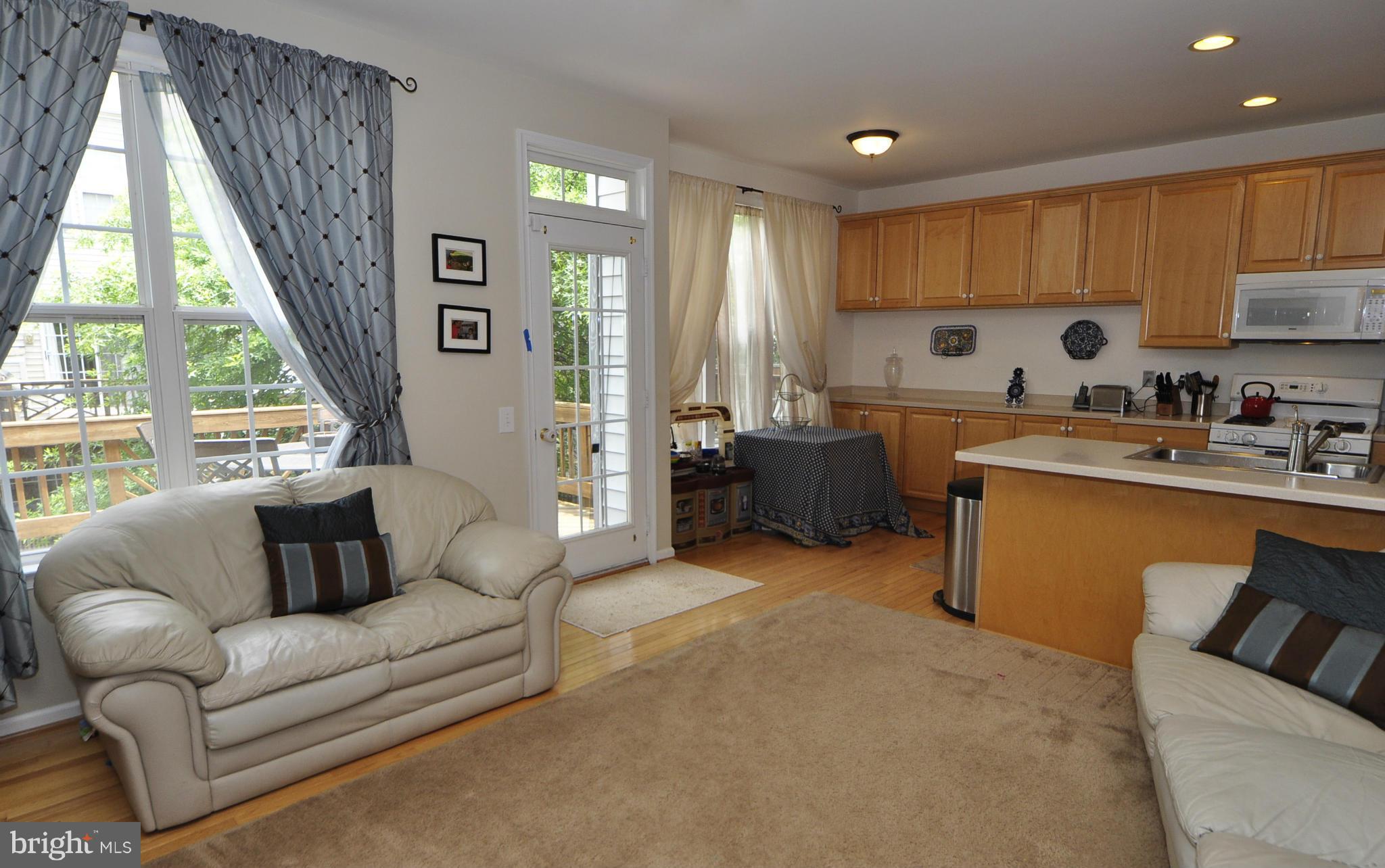 STONEGATE - Residential