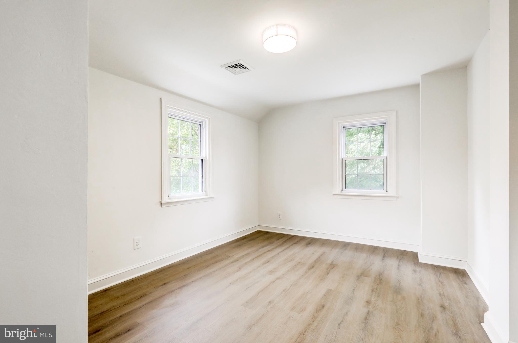 HAVERTOWN - Residential