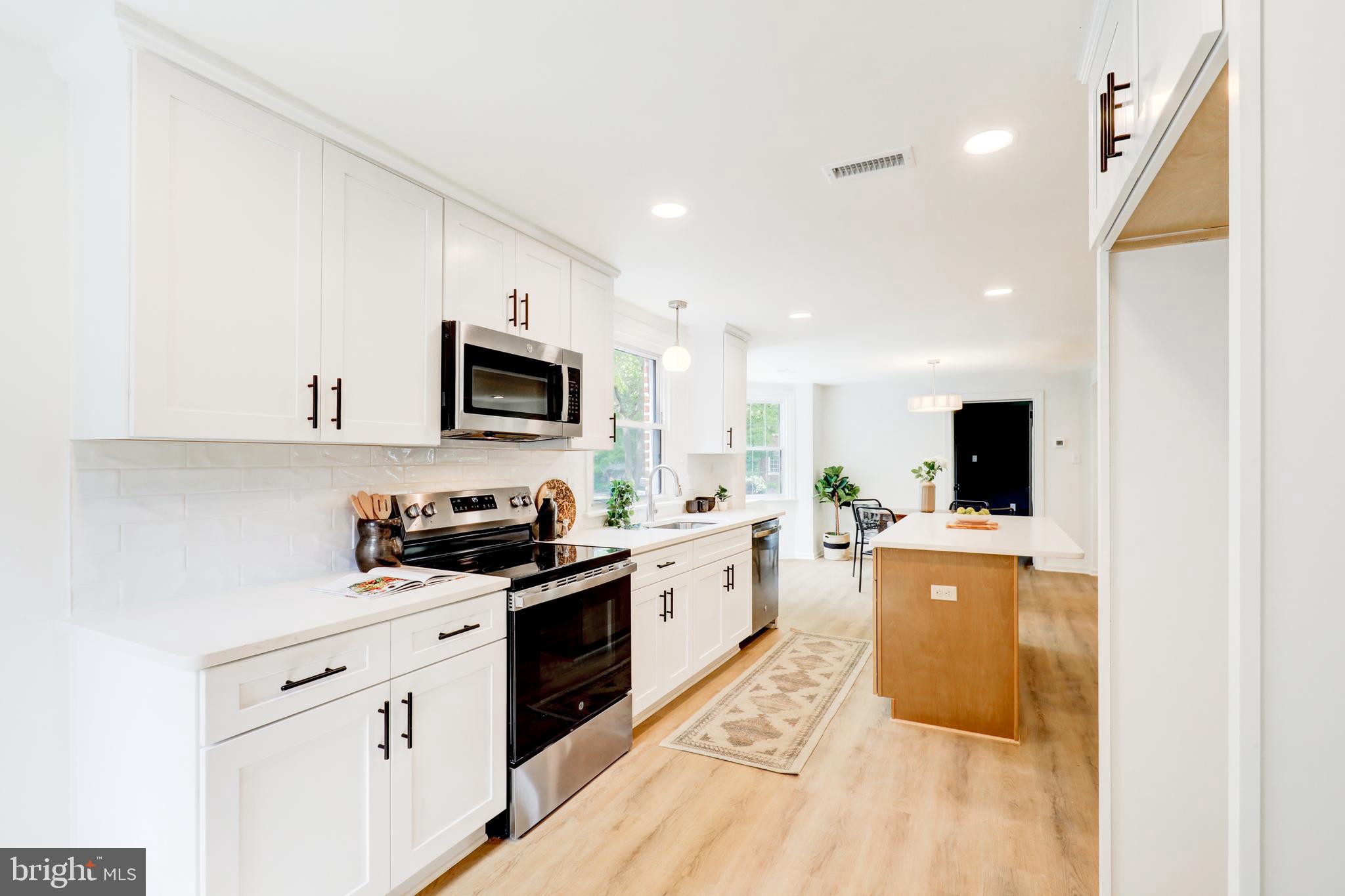 HAVERTOWN - Residential