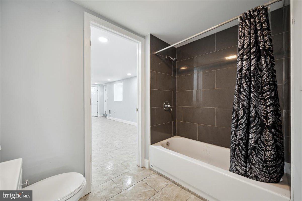 COBBS CREEK - Residential Lease