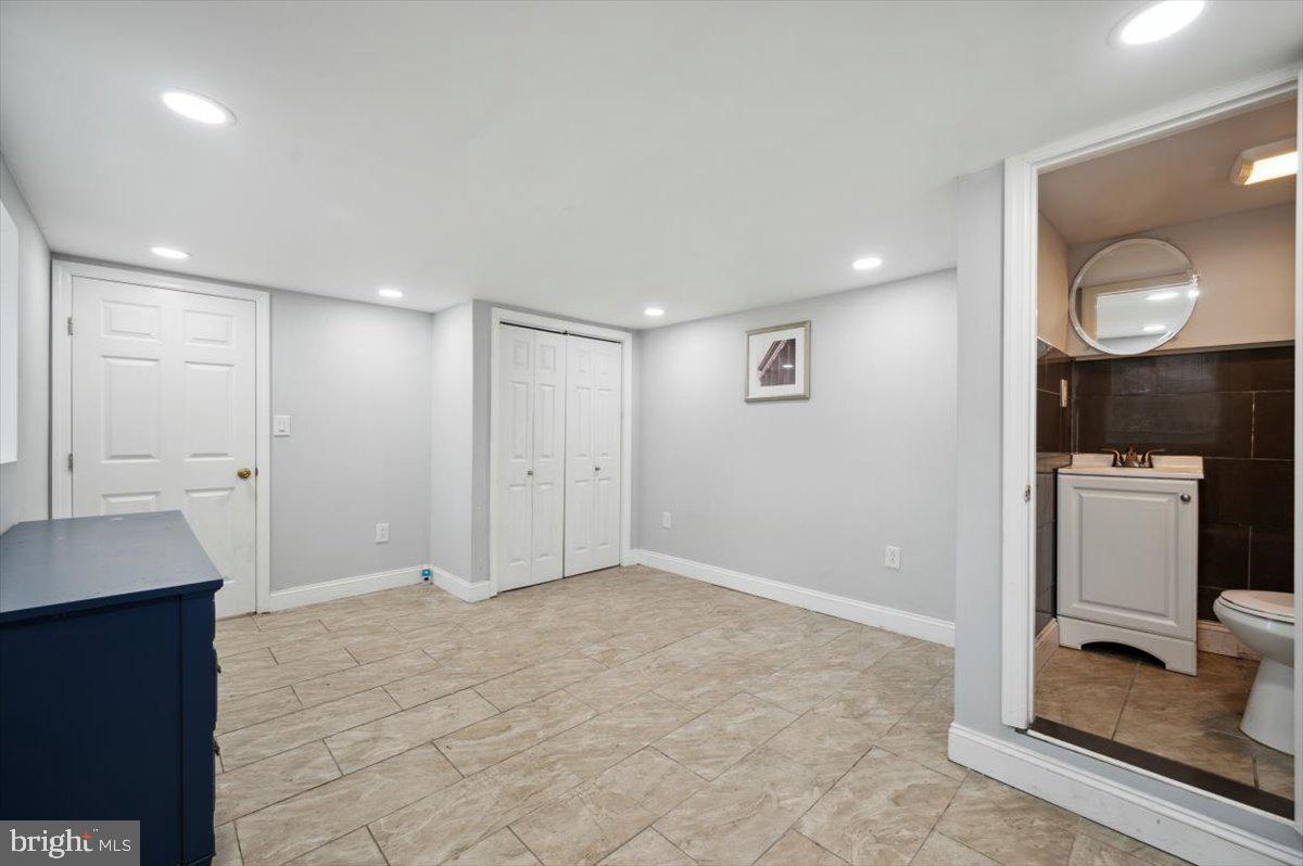 COBBS CREEK - Residential Lease