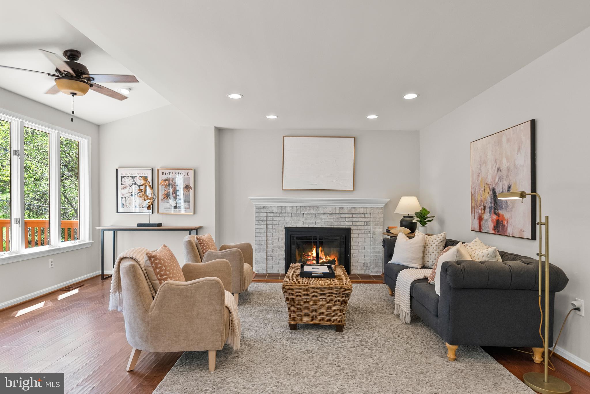 MIDDLERIDGE - Residential