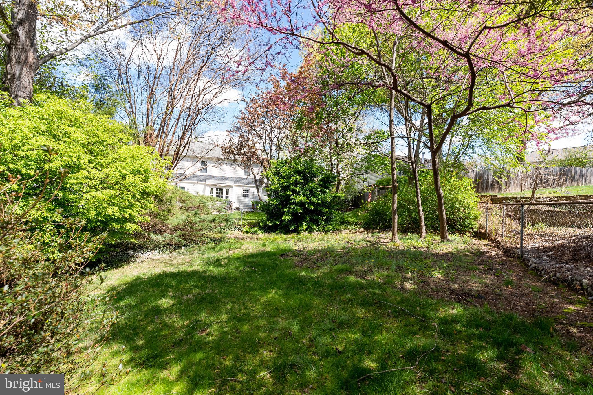 MIDDLERIDGE - Residential