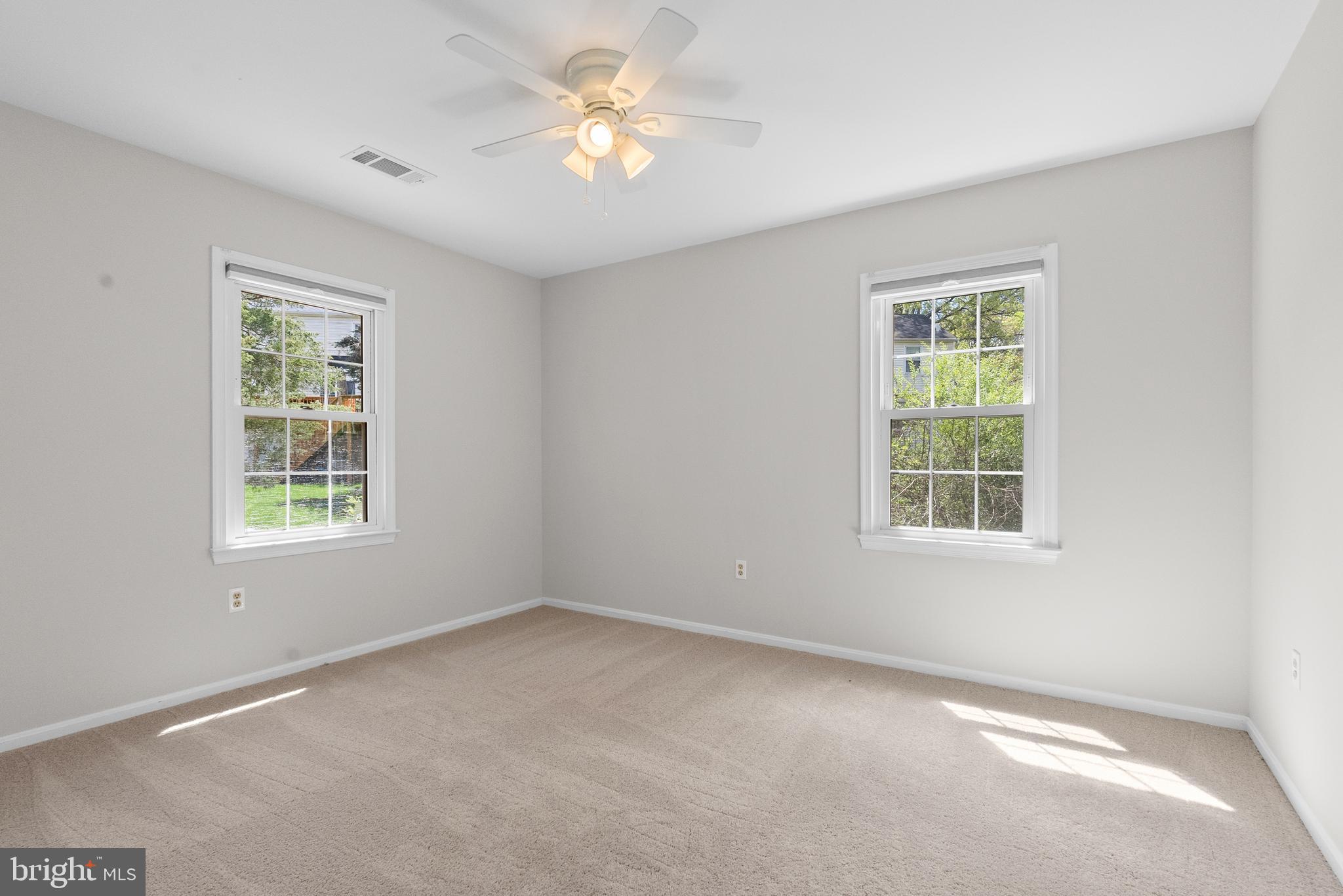 MIDDLERIDGE - Residential