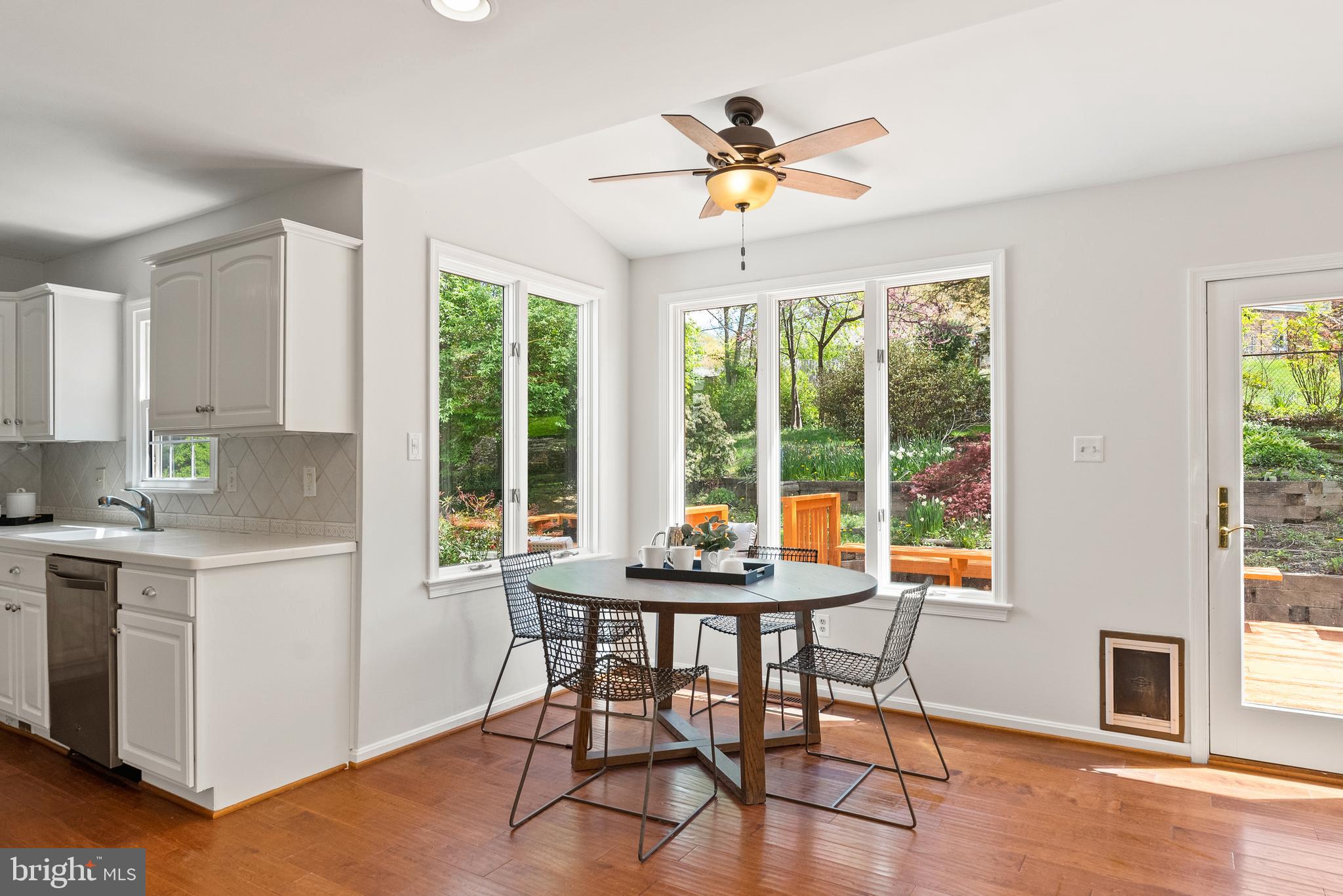 MIDDLERIDGE - Residential