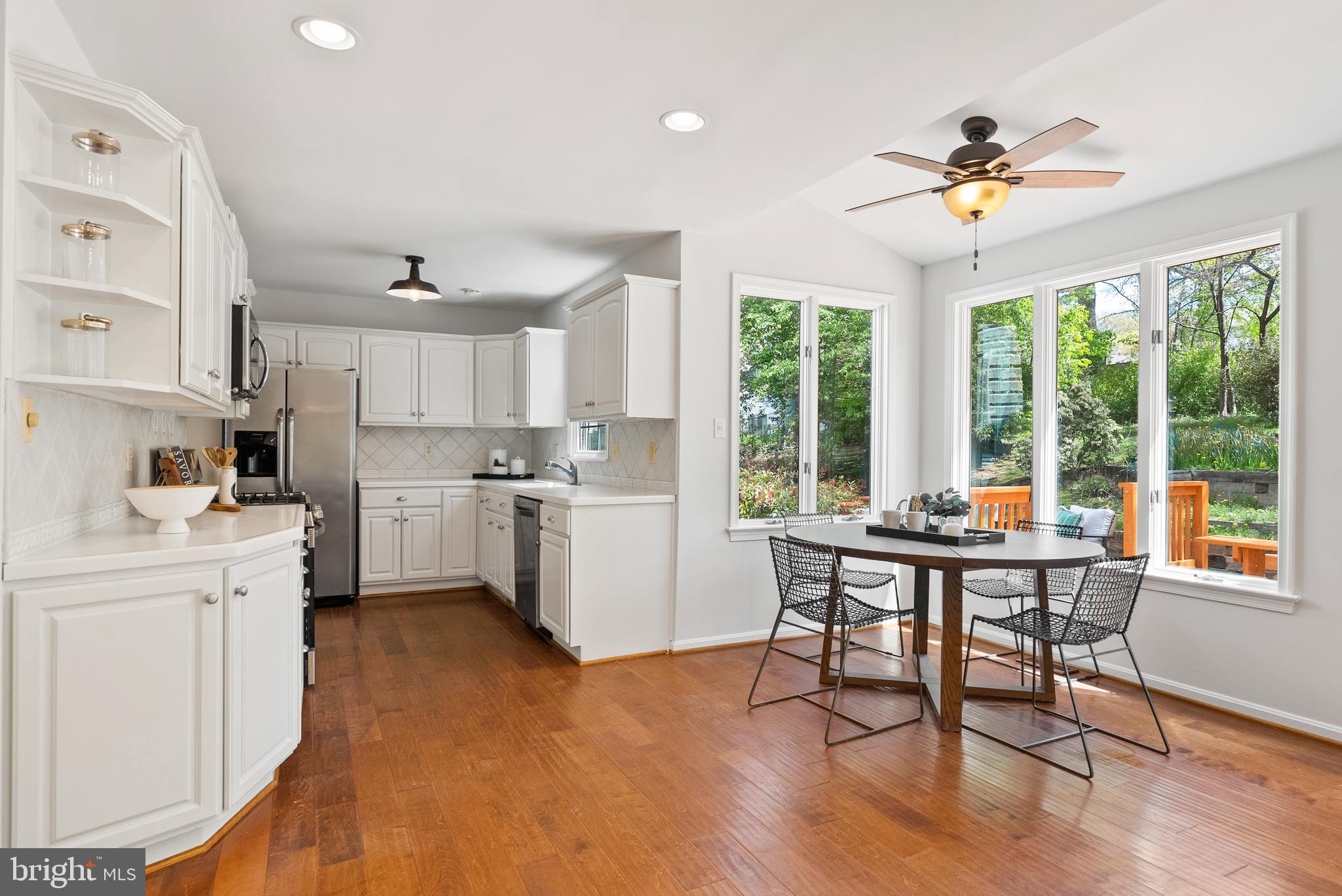 MIDDLERIDGE - Residential