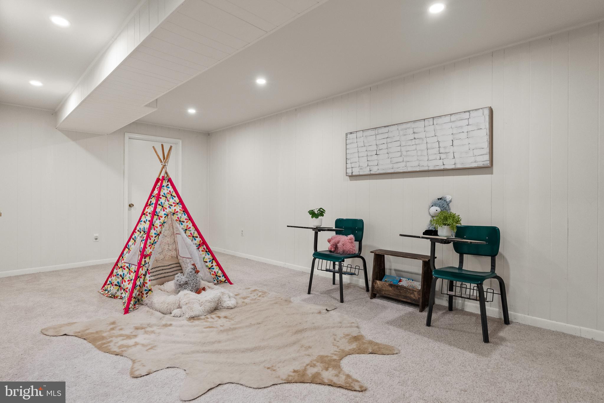 MIDDLERIDGE - Residential