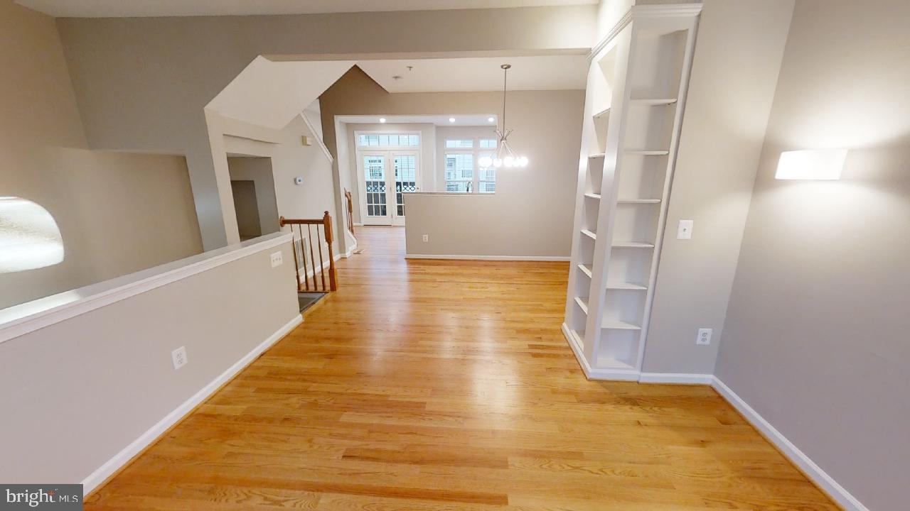 SUMMERS GROVE - Residential Lease