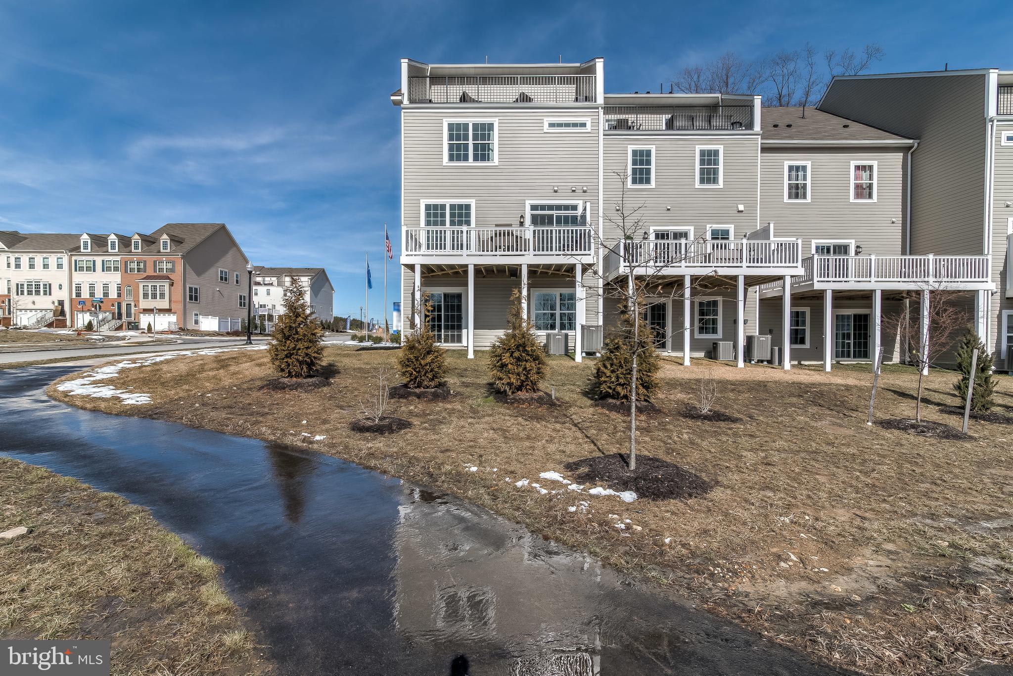 SUMMERFIELD VILLAGE - Residential