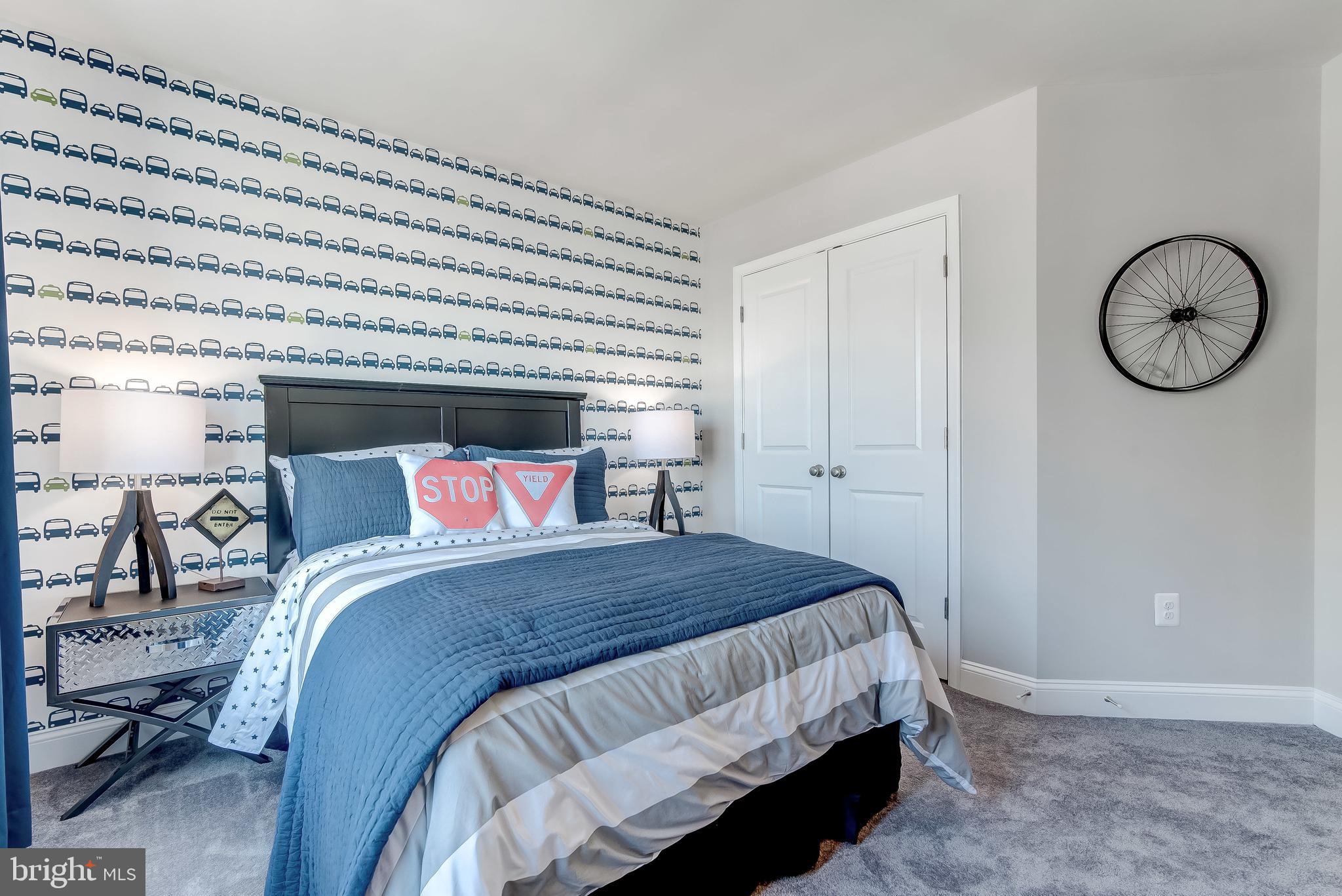 SUMMERFIELD VILLAGE - Residential