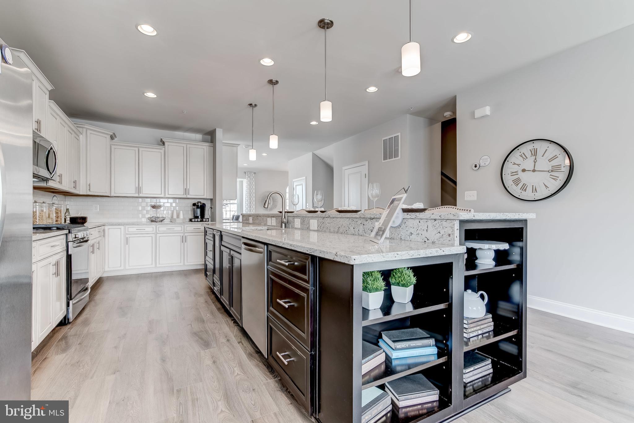 SUMMERFIELD VILLAGE - Residential