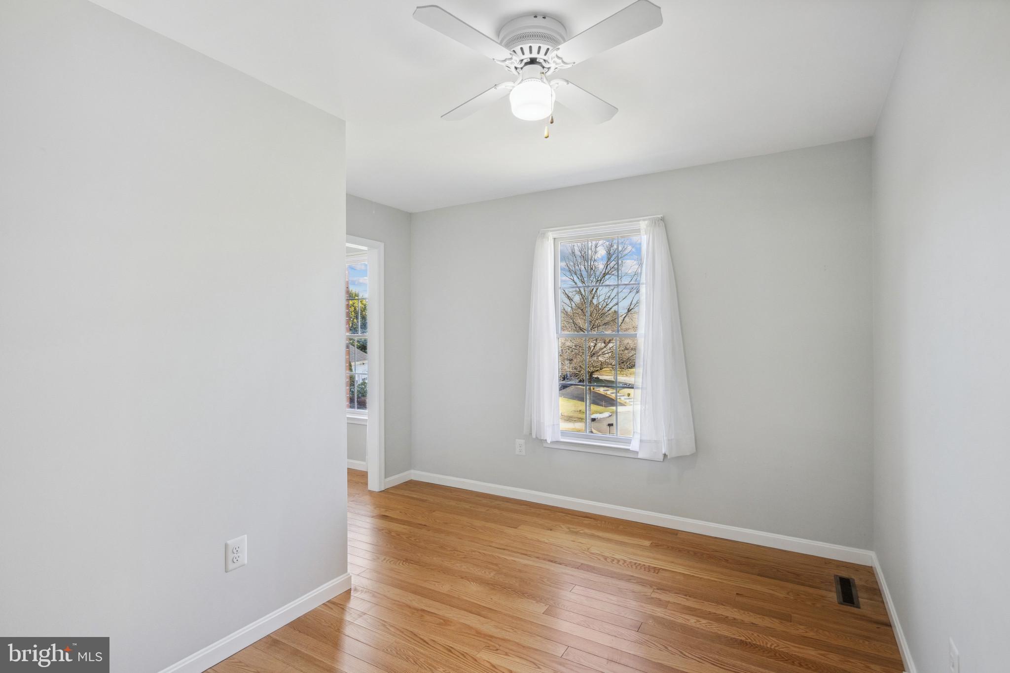 BRAMPTON HILLS - Residential