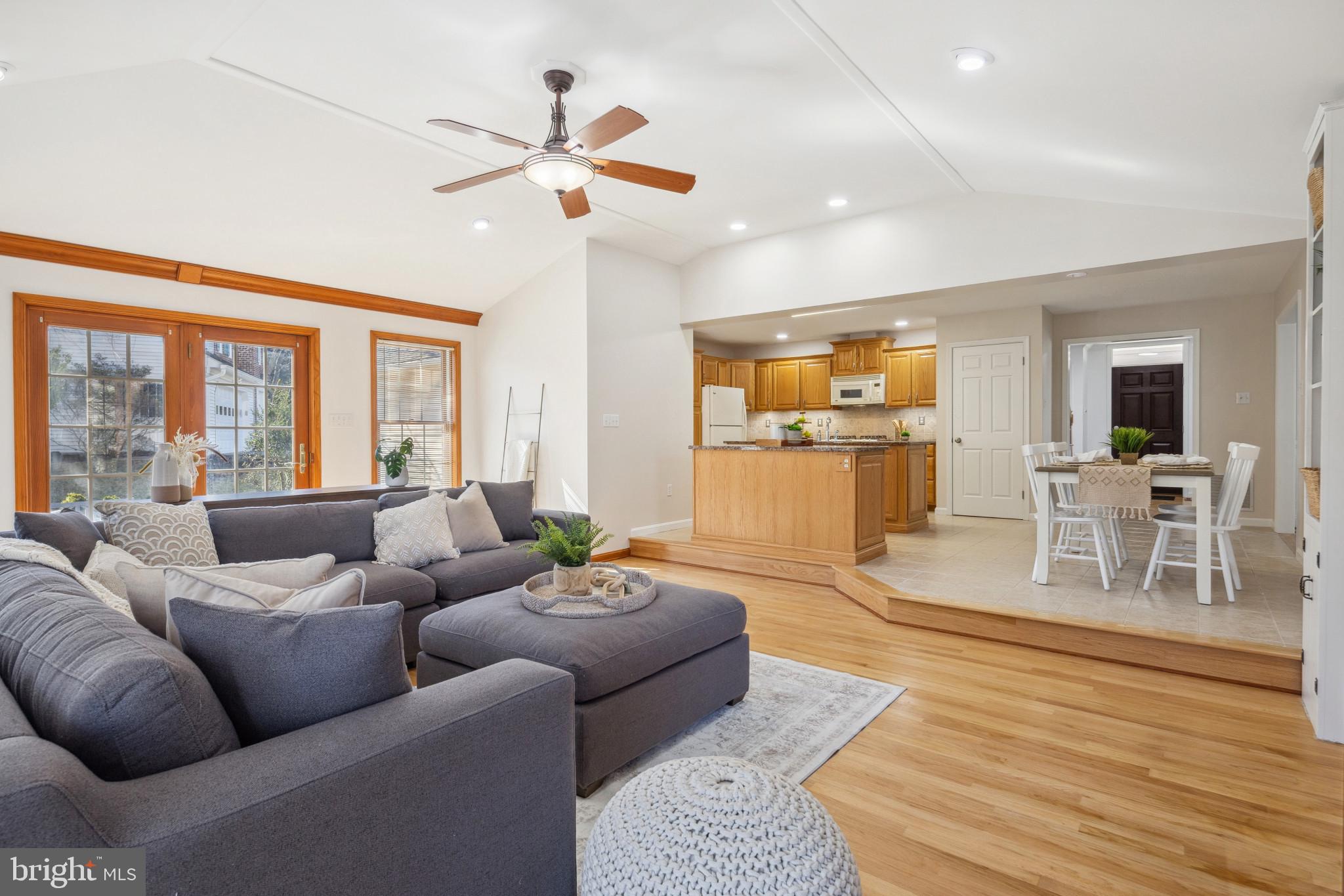 BRAMPTON HILLS - Residential