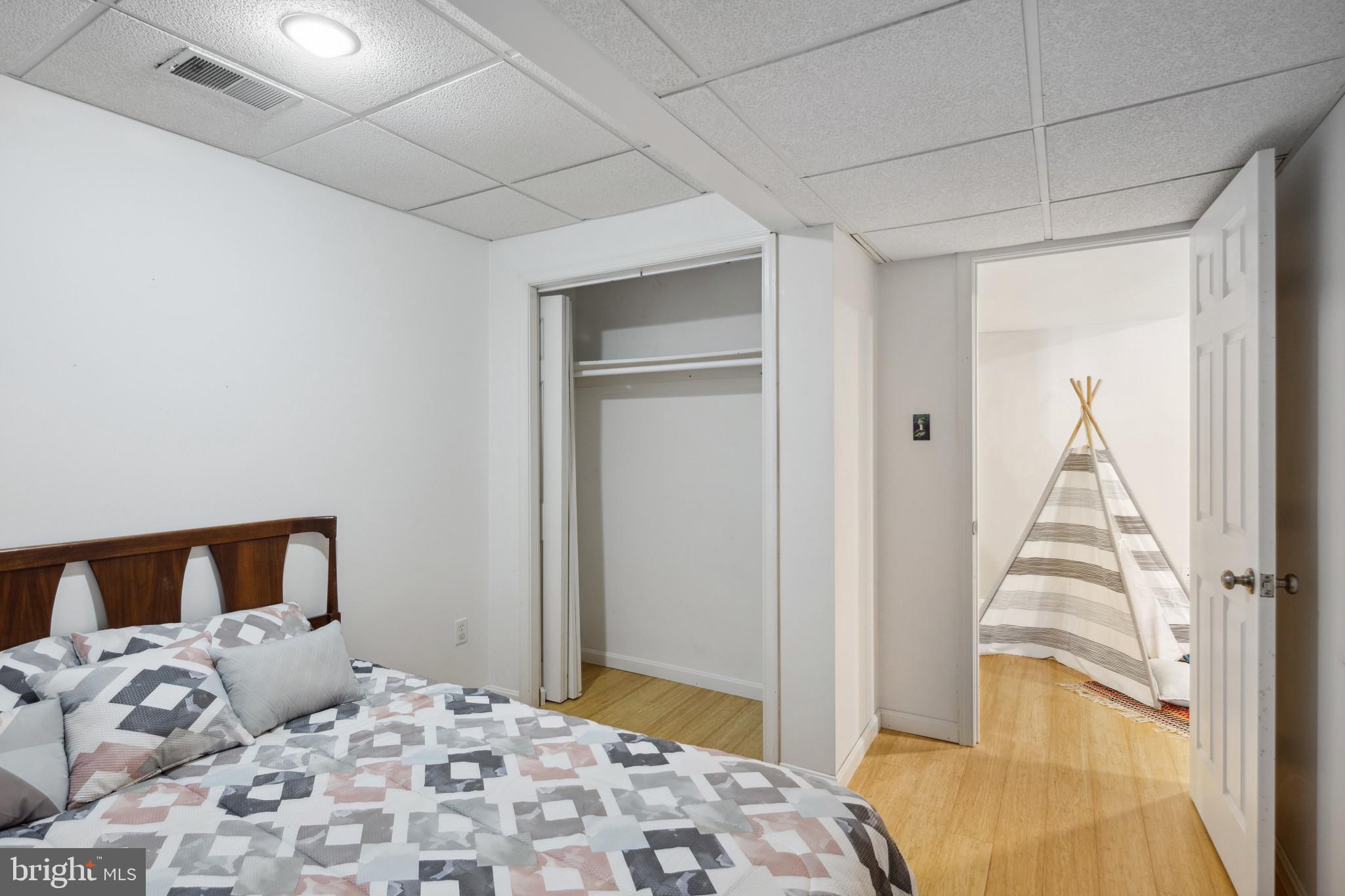 BRAMPTON HILLS - Residential