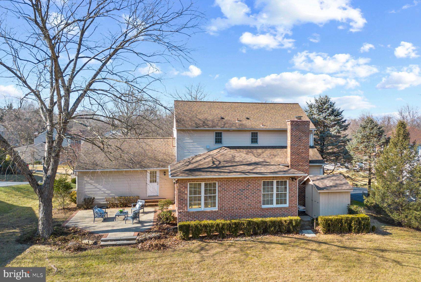 BRAMPTON HILLS - Residential