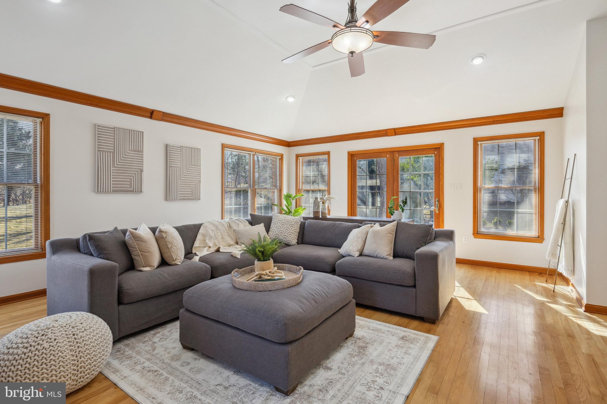 BRAMPTON HILLS - Residential