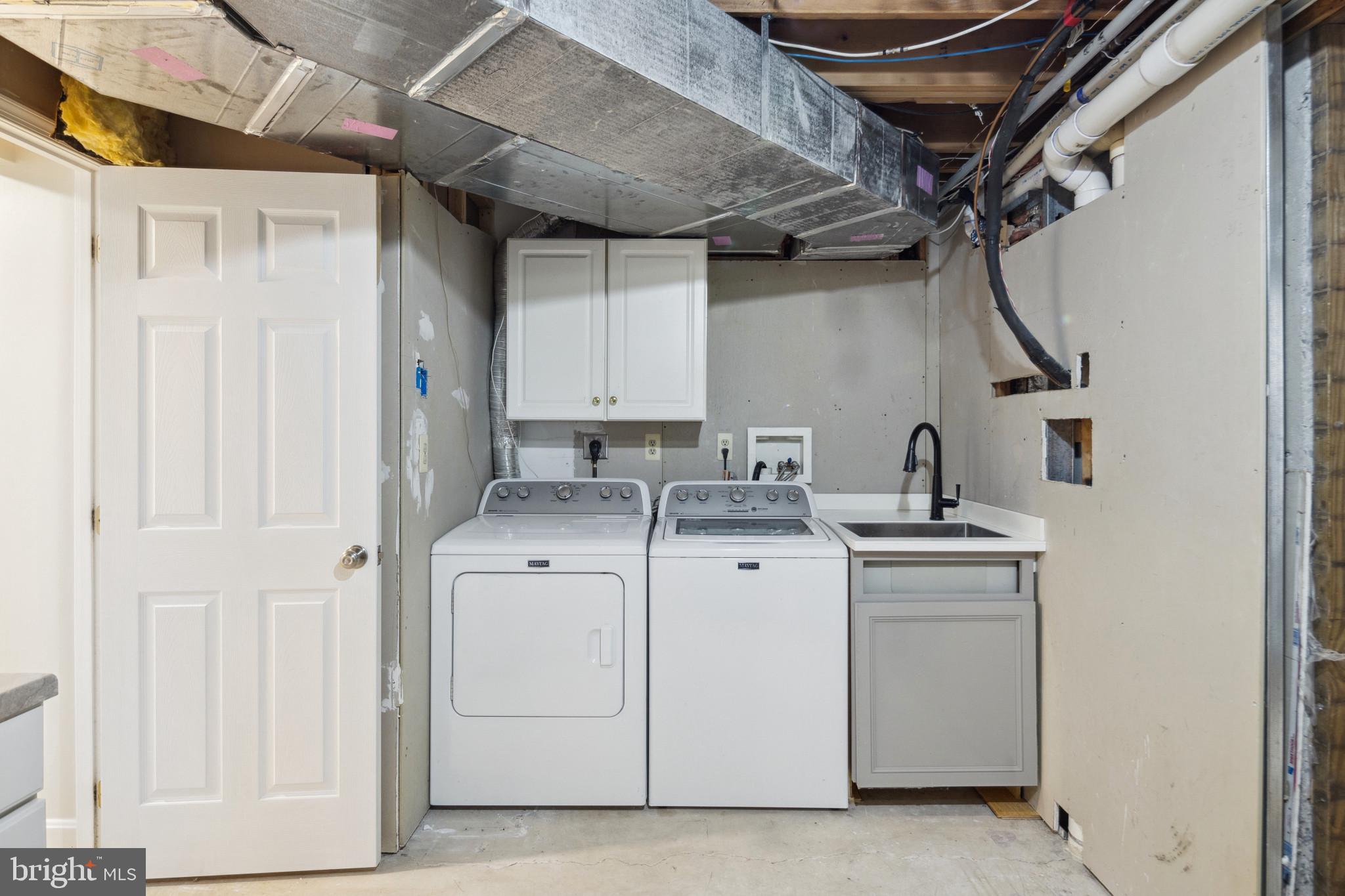 BRAMPTON HILLS - Residential